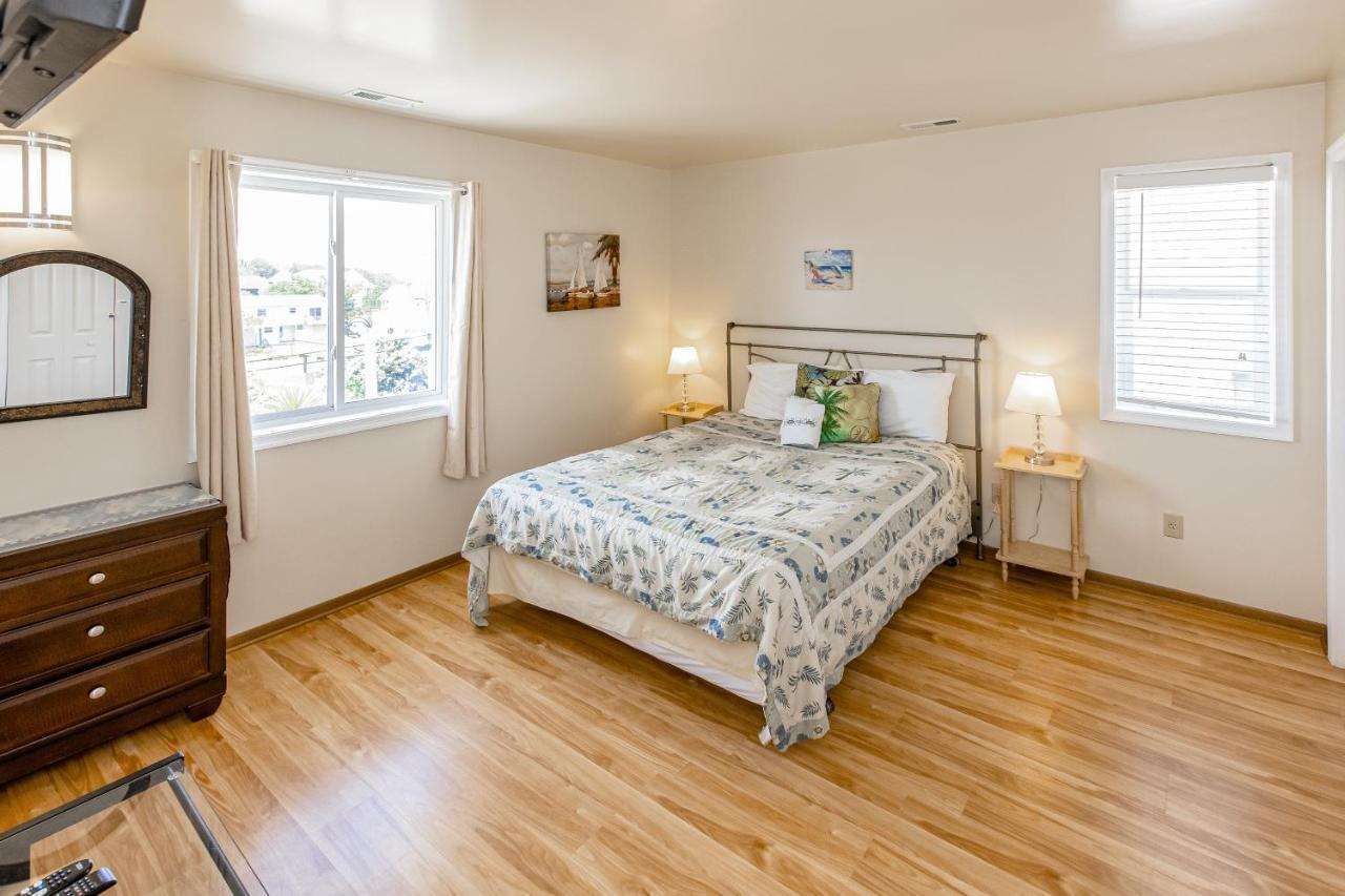 Oceanfront Holiday home
