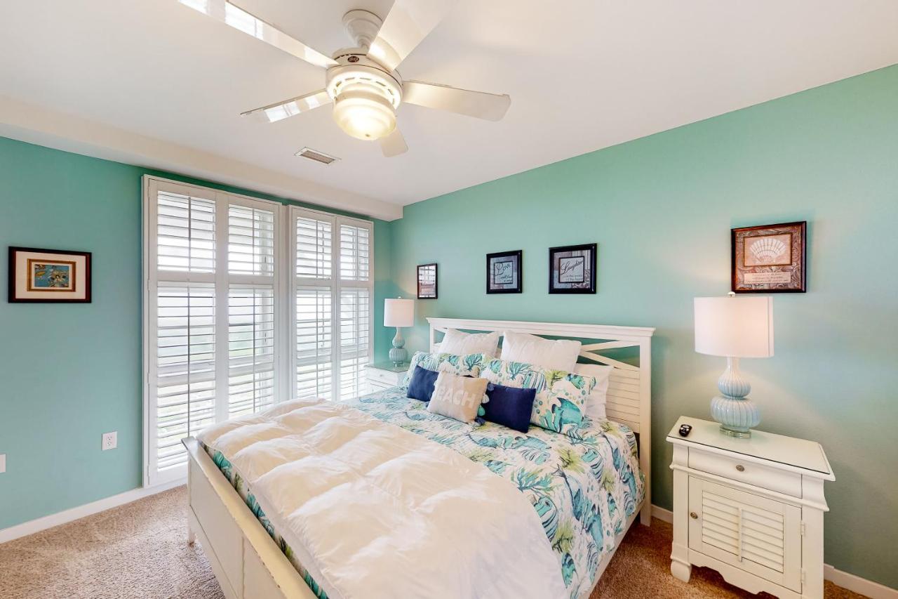 The Sanctuary - Sunset Thrille Penthouse B431 * Virginia Beach
