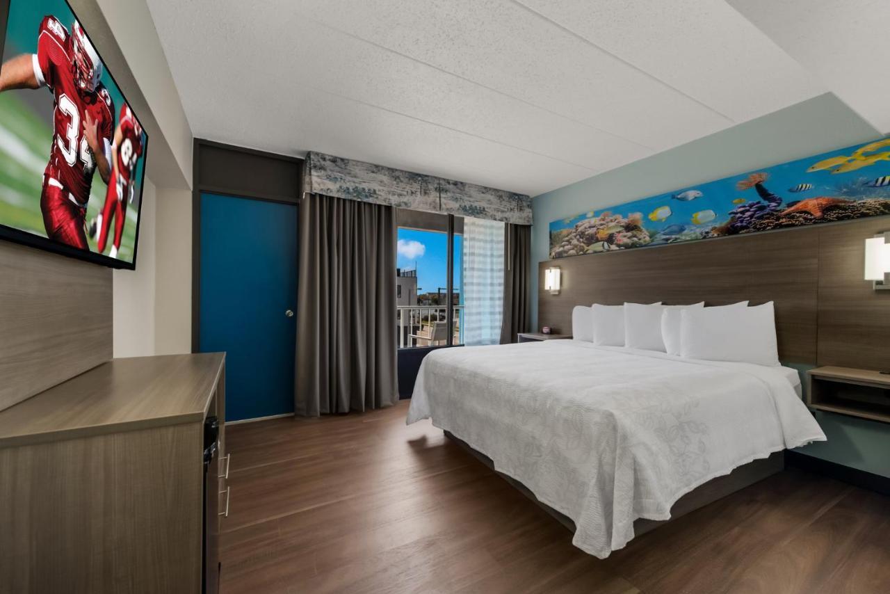 Red Roof & Virginia - Seaside Motel 3*
