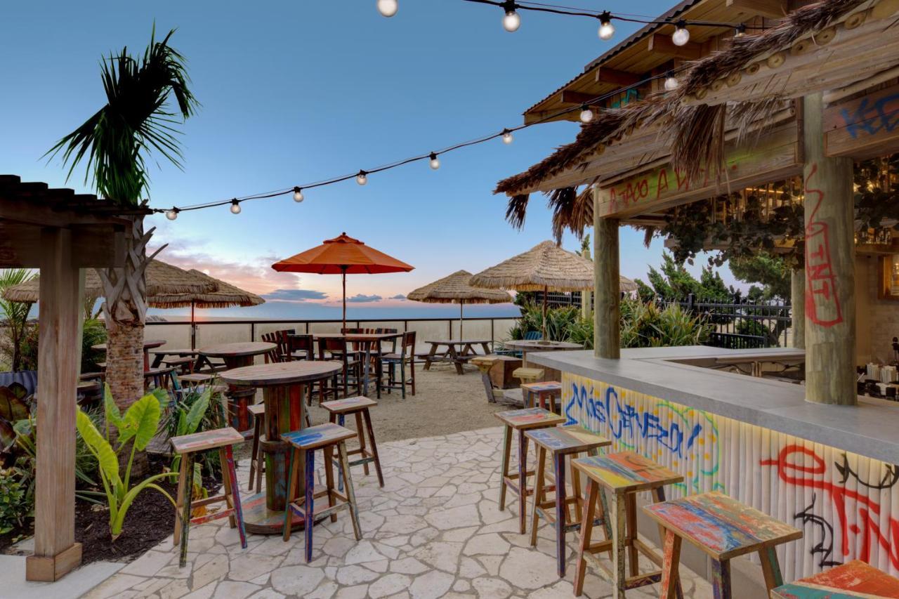Embassy By Hilton Virginia Oceanfront Resort