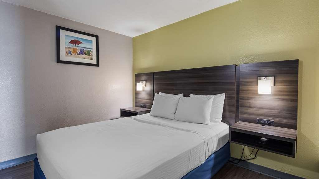 Surestay By Western Virginia Oceanfront Hotel *