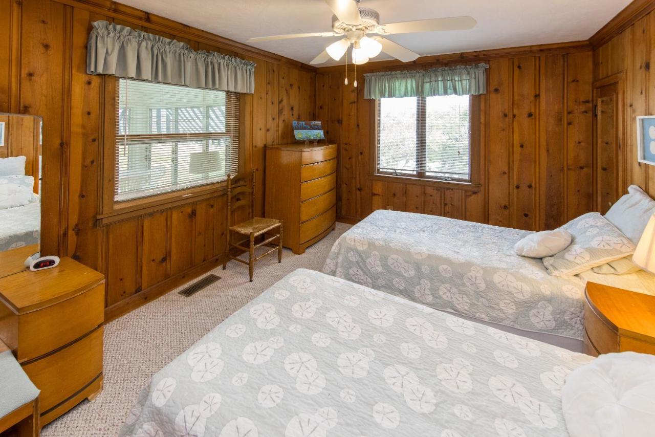 Harshaw House - North End Oceanfront Holiday home Virginia Beach