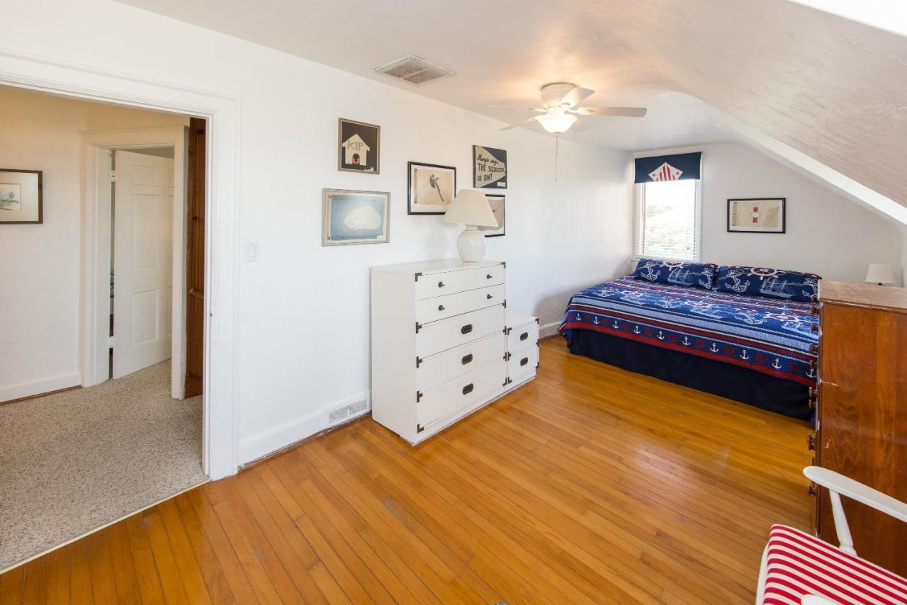 Holiday home Harshaw House - North End Oceanfront