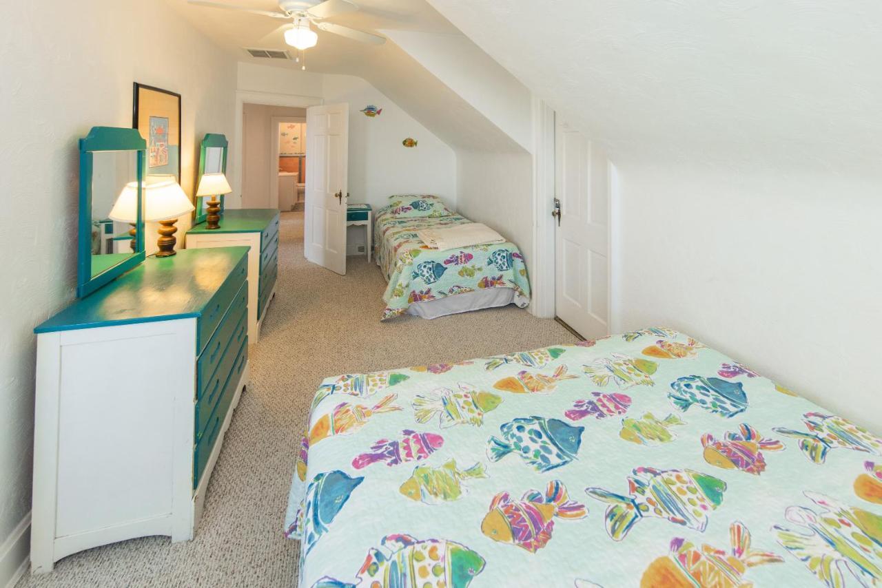 Harshaw House - North End Oceanfront * Virginia Beach