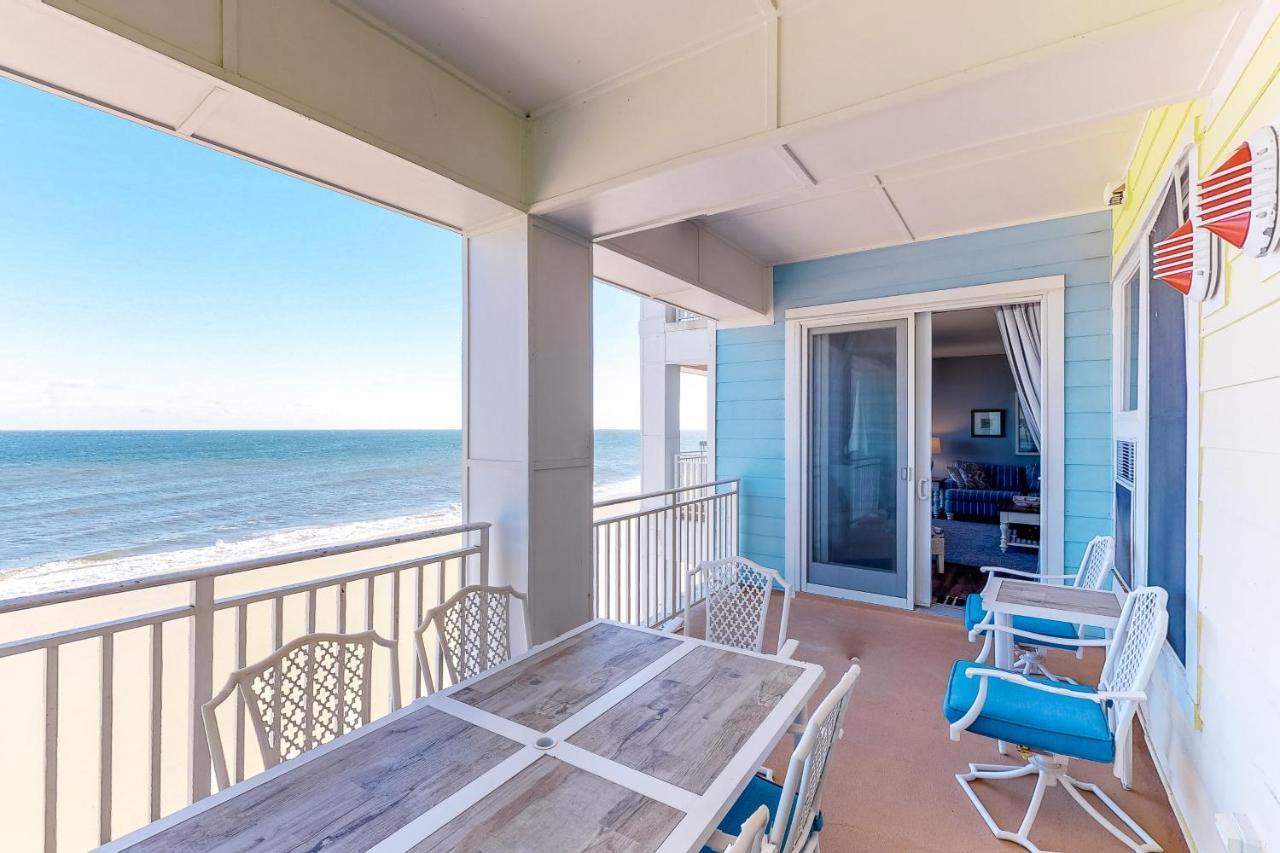 The Sanctuary - Nanny's Grand's B306 Apartment Virginia Beach