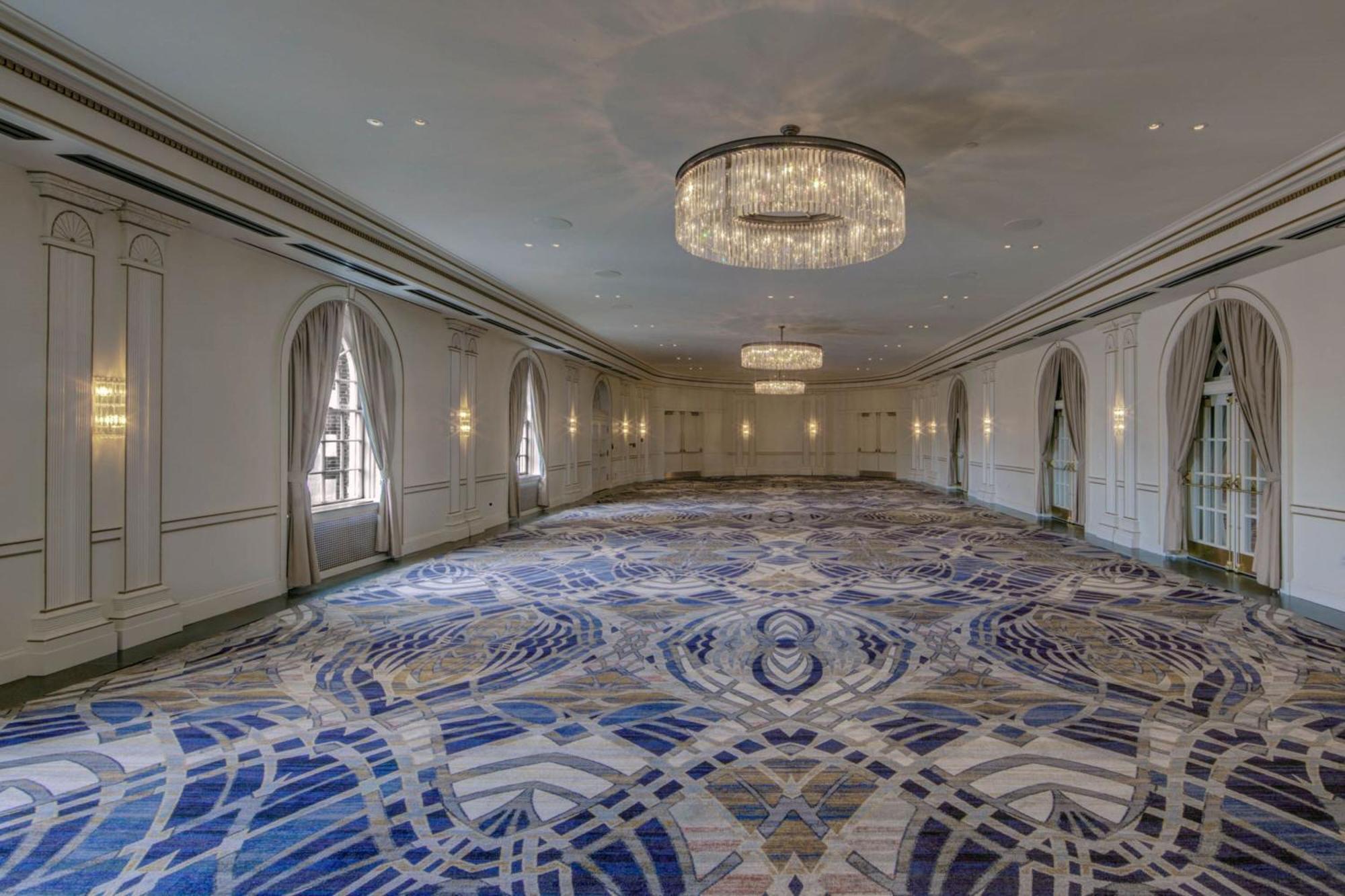 The Historic Cavalier And Club Autograph Collection Hotel