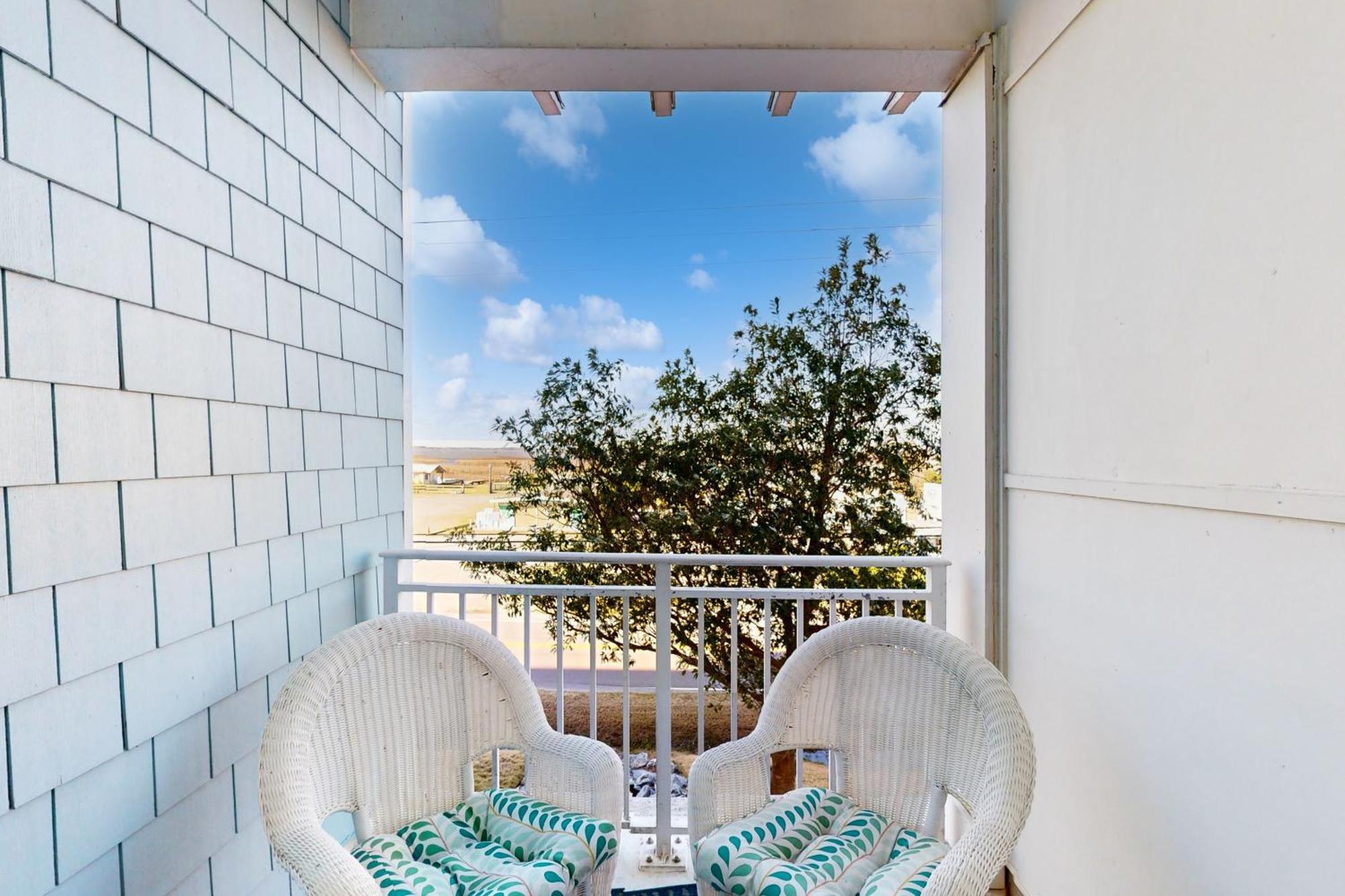 Apartment The Sanctuary - Sunset Serenade A119