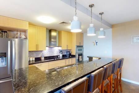Sojourn Penthouse Sanctuary 4 Br Virginia Beach