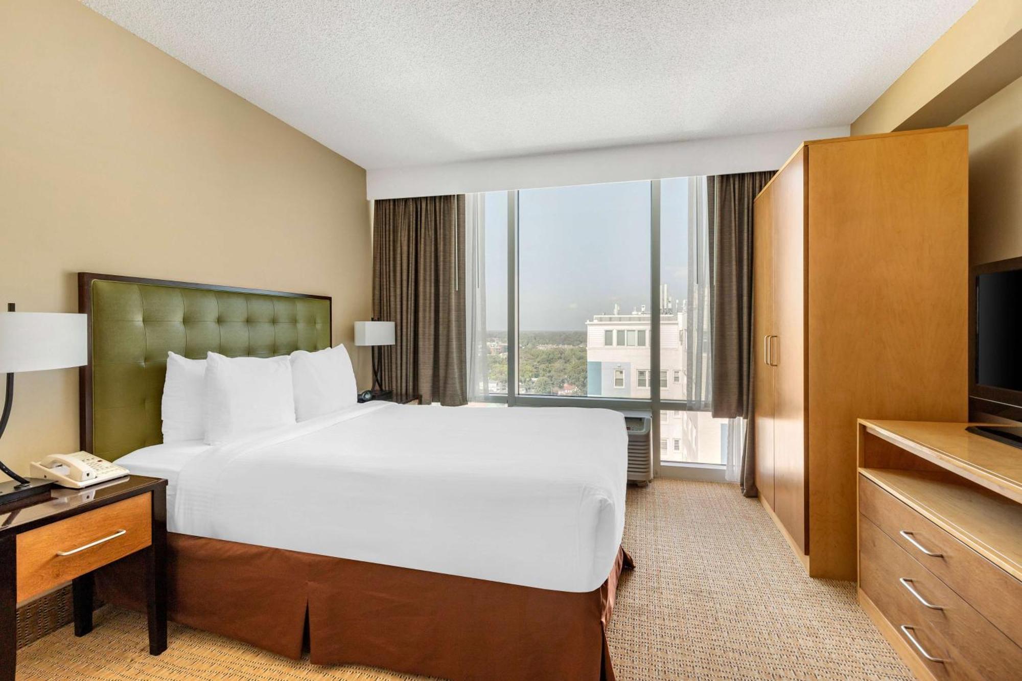 Hilton Ocean Club Resort, Virginia Beach, Va - 1br Site Ocean View 3*