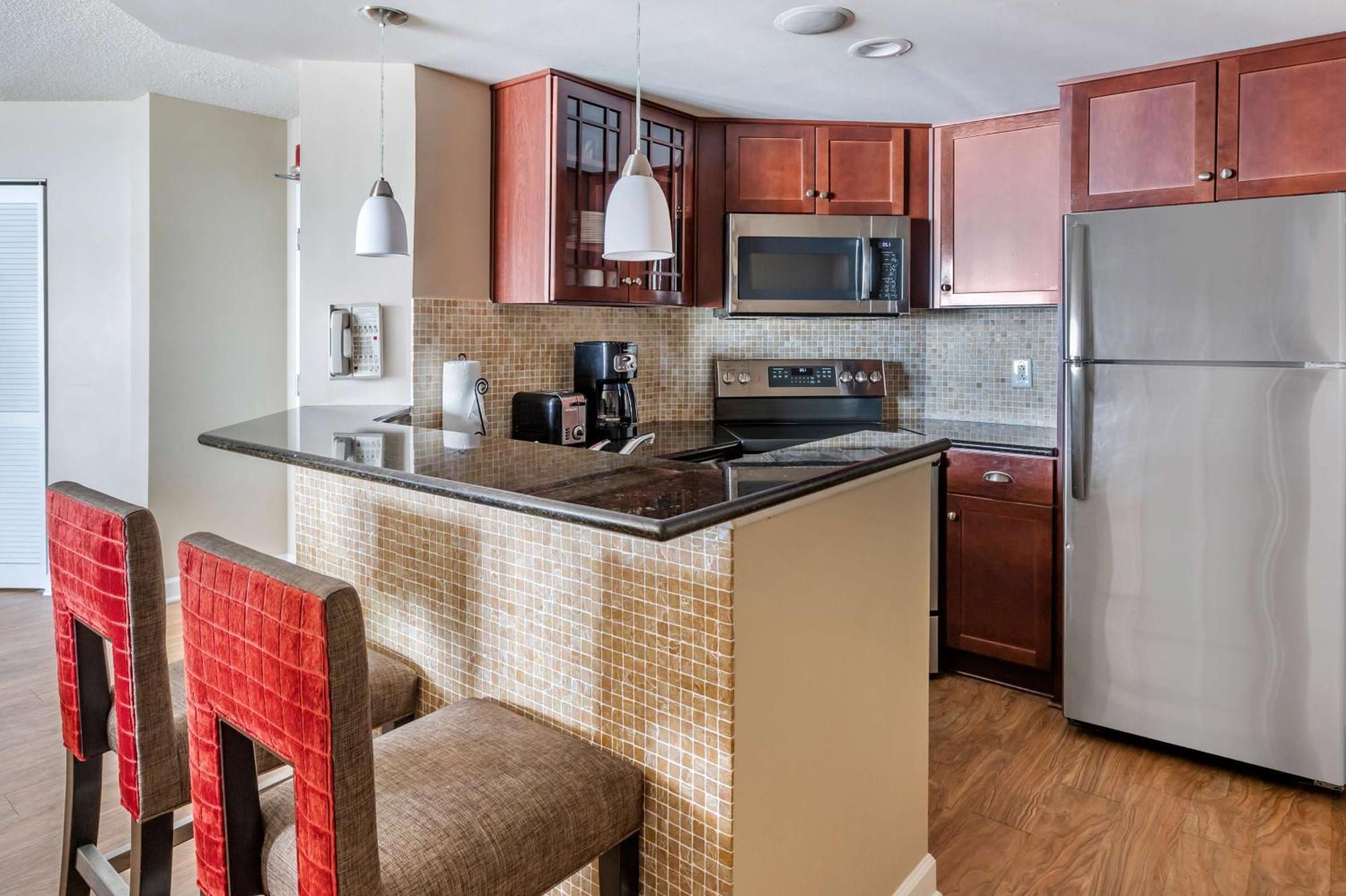 Aparthotel Hilton Ocean Club Resort, Virginia Beach, Va - 1br Site Ocean View