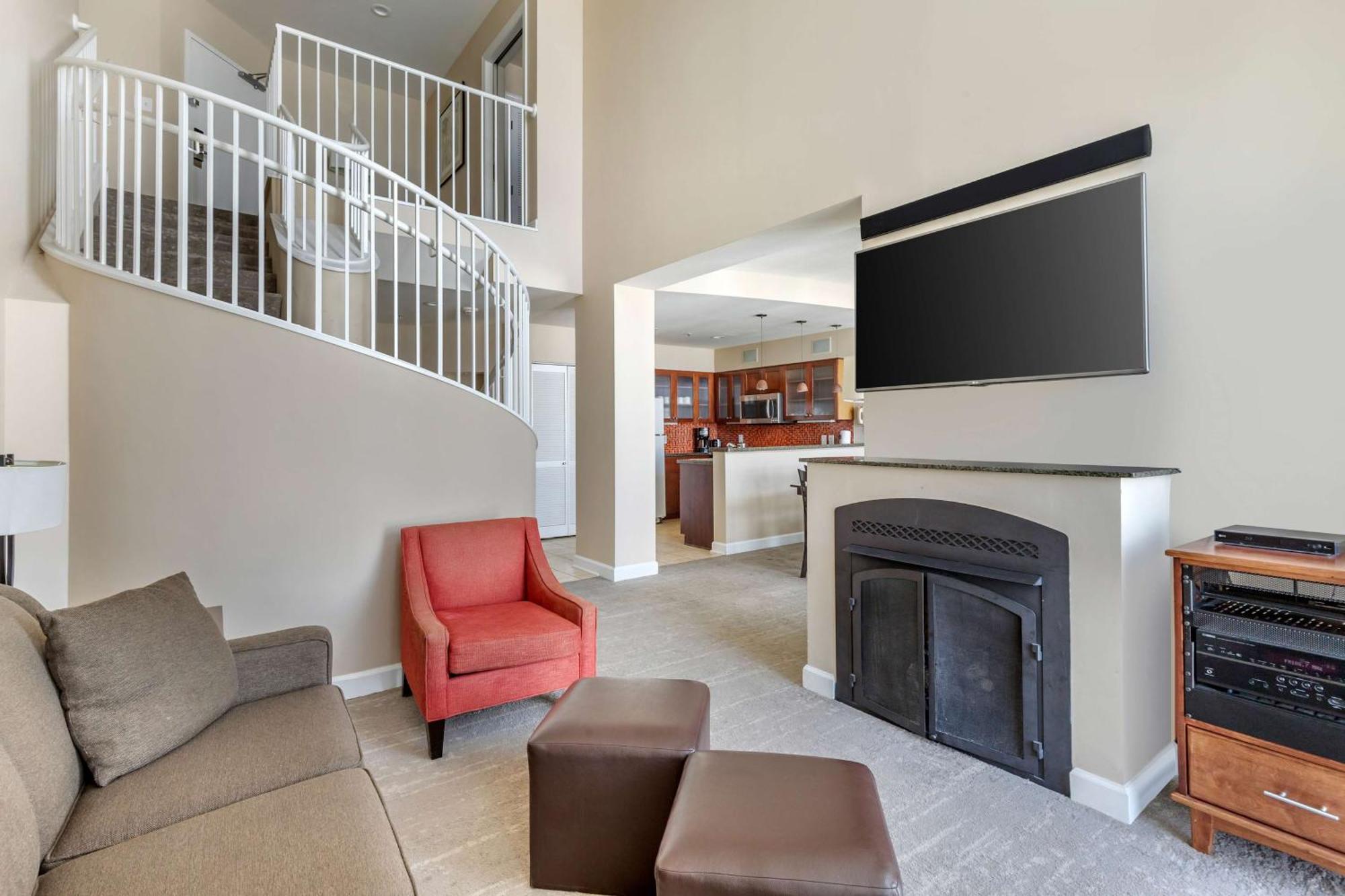 Aparthotel Hilton Ocean Club Resort, Virginia Beach, Va - 1br Site Ocean View
