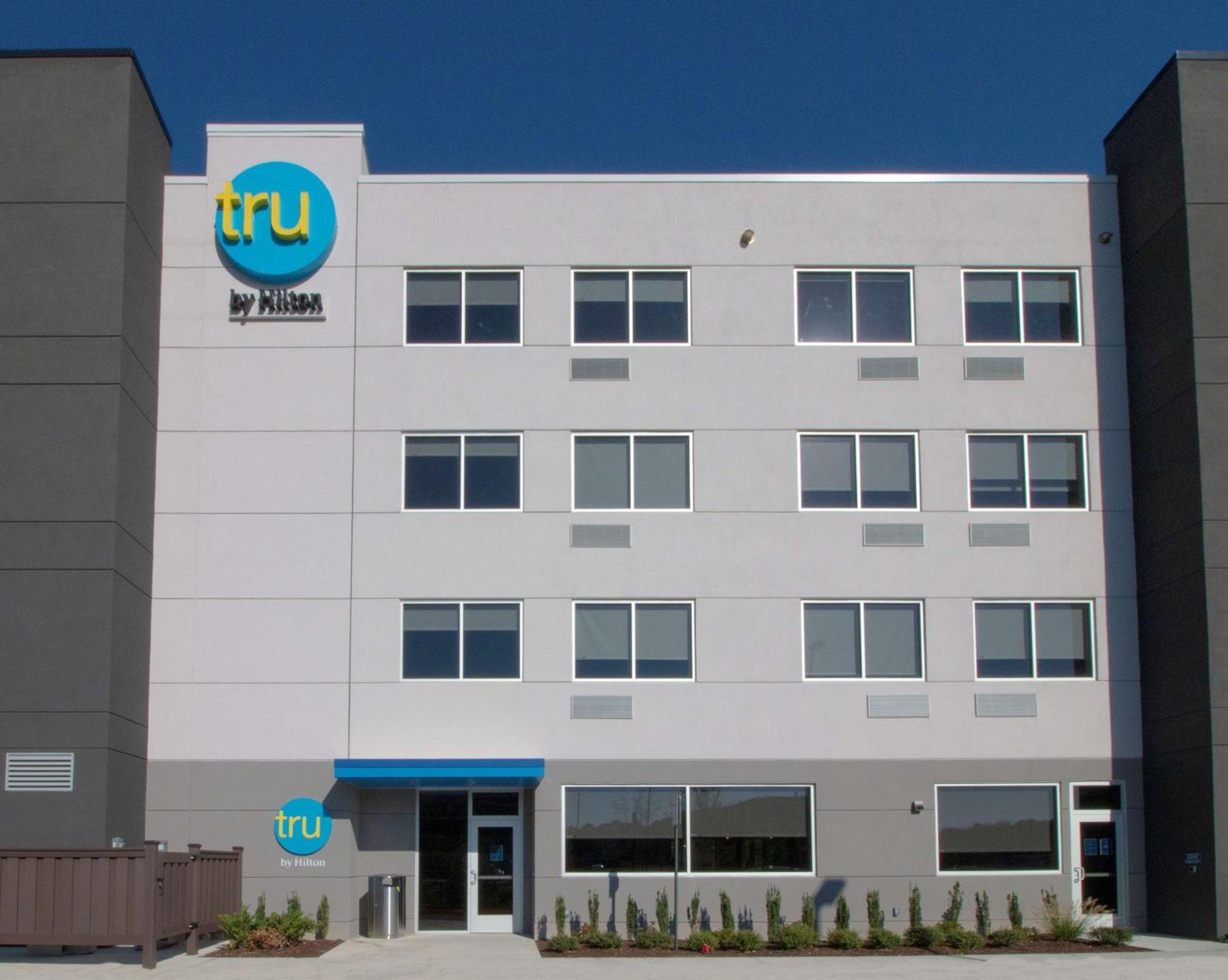 Tru By Hilton Norfolk Airport, Va Hotel Virginia Beach