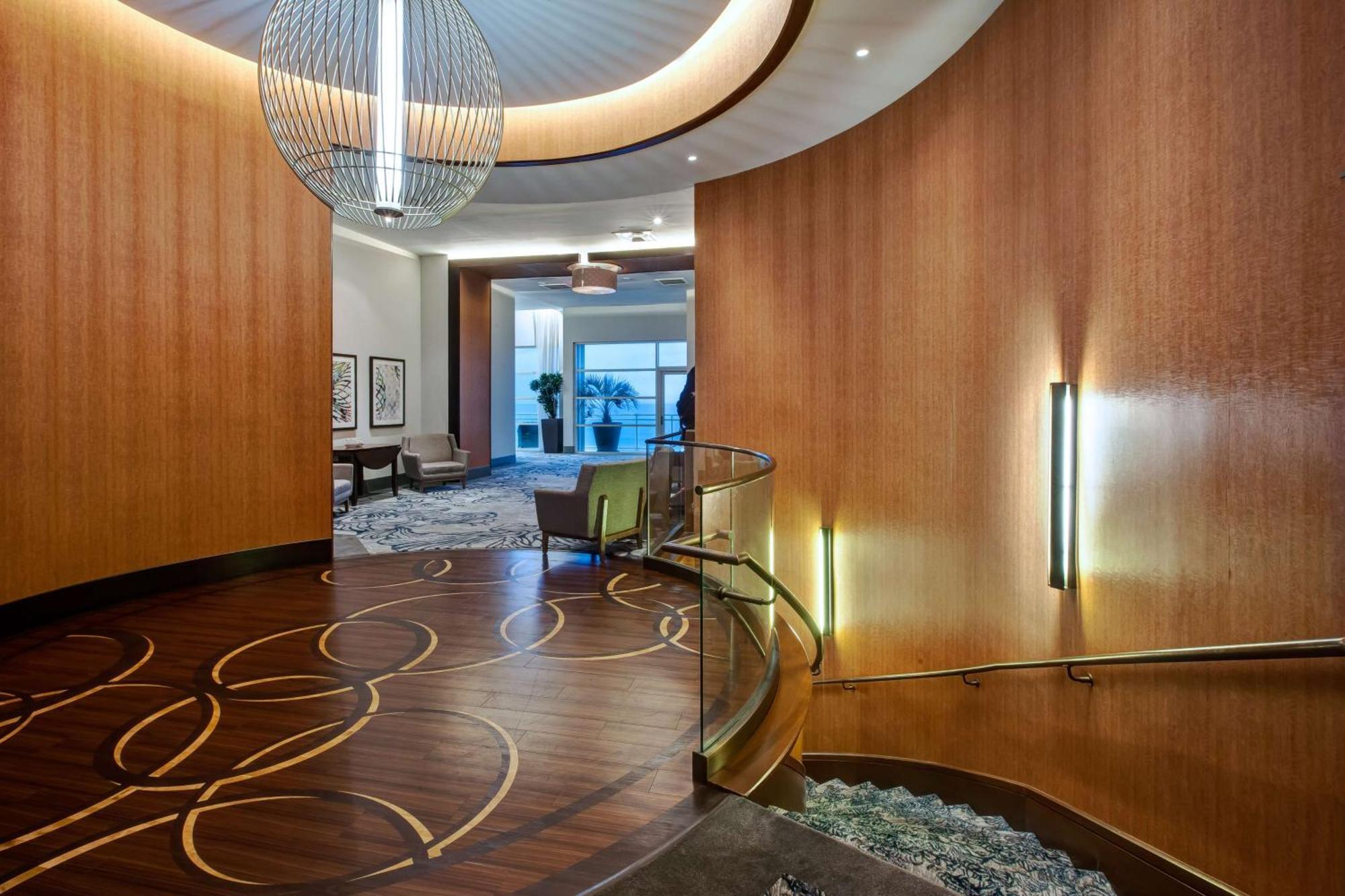 Hotel Hilton Garden Virginia Oceanfront