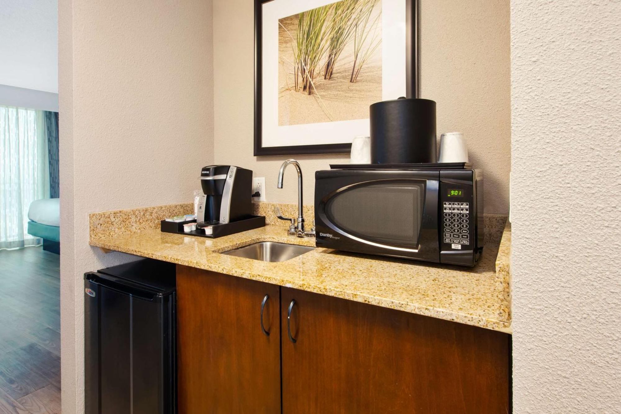 Hilton Garden Virginia Oceanfront 3*