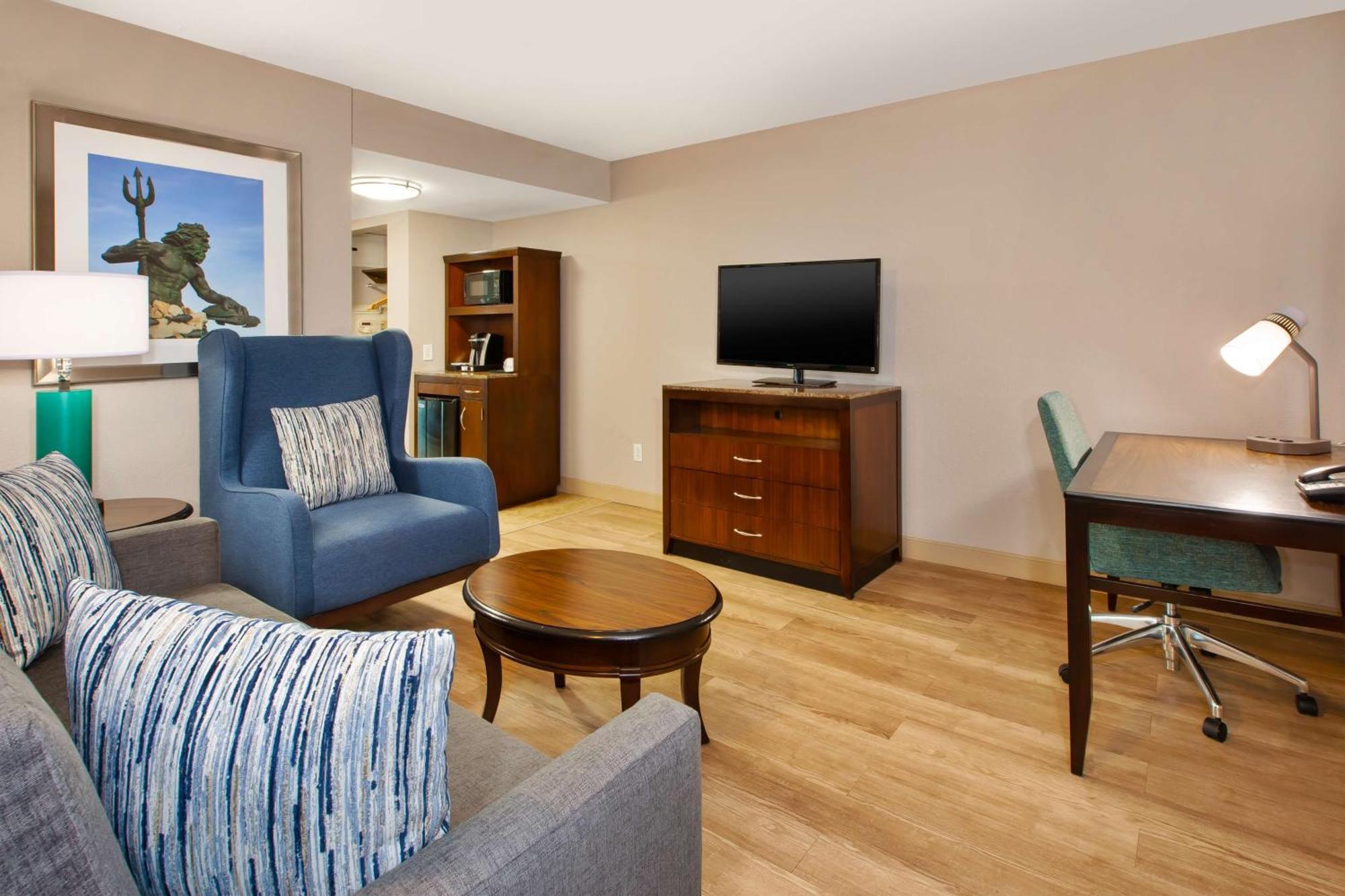 Hilton Garden Virginia Oceanfront Hotel 3*