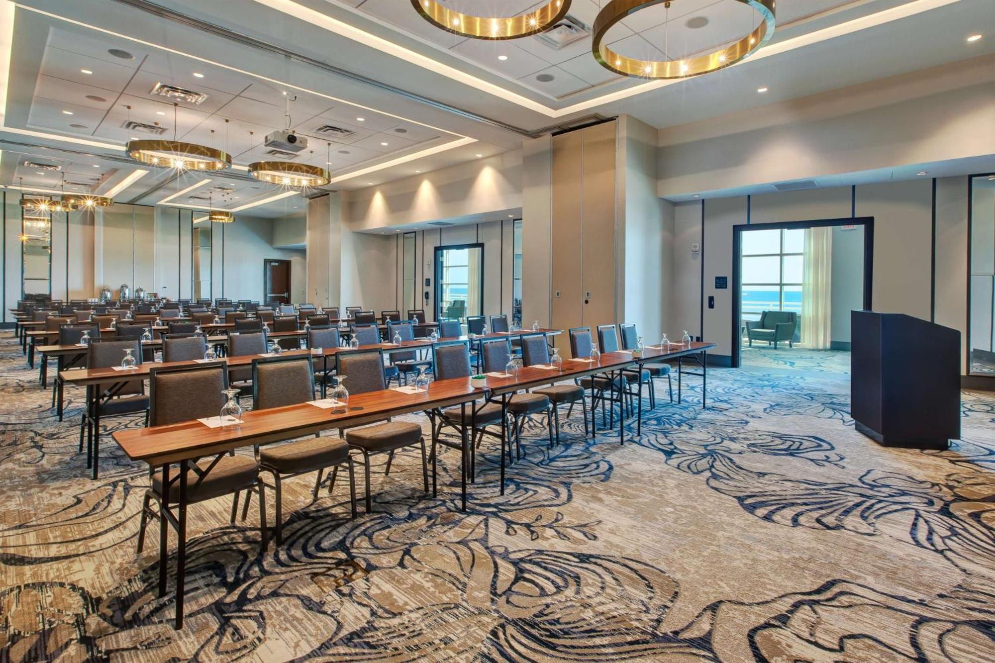 Hilton Garden Virginia Oceanfront 3*