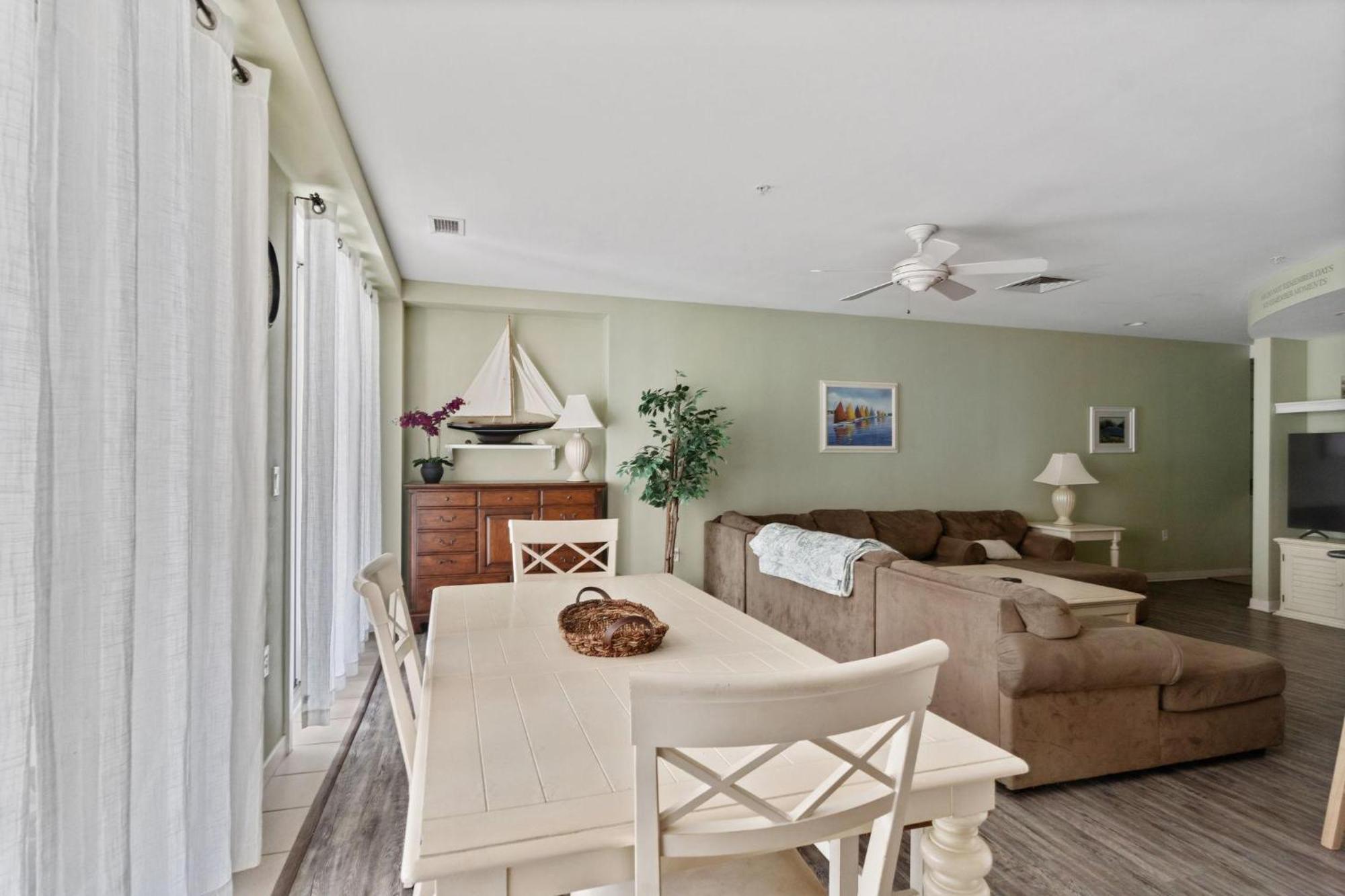 A Sandbridge Retreat 222 A Holiday home *