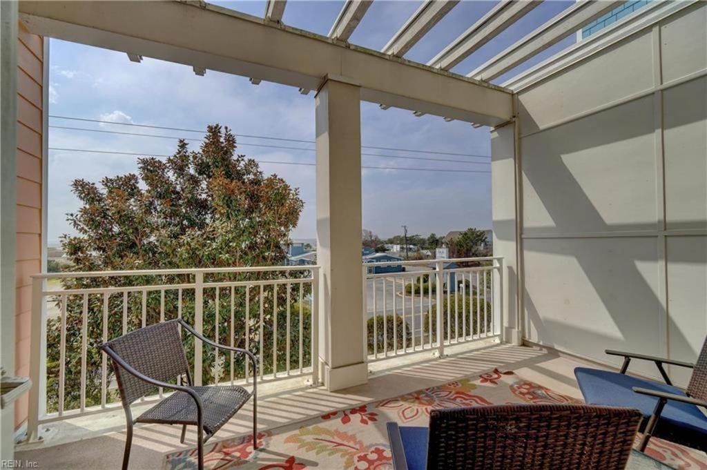 Holiday home Island Breeze 120a