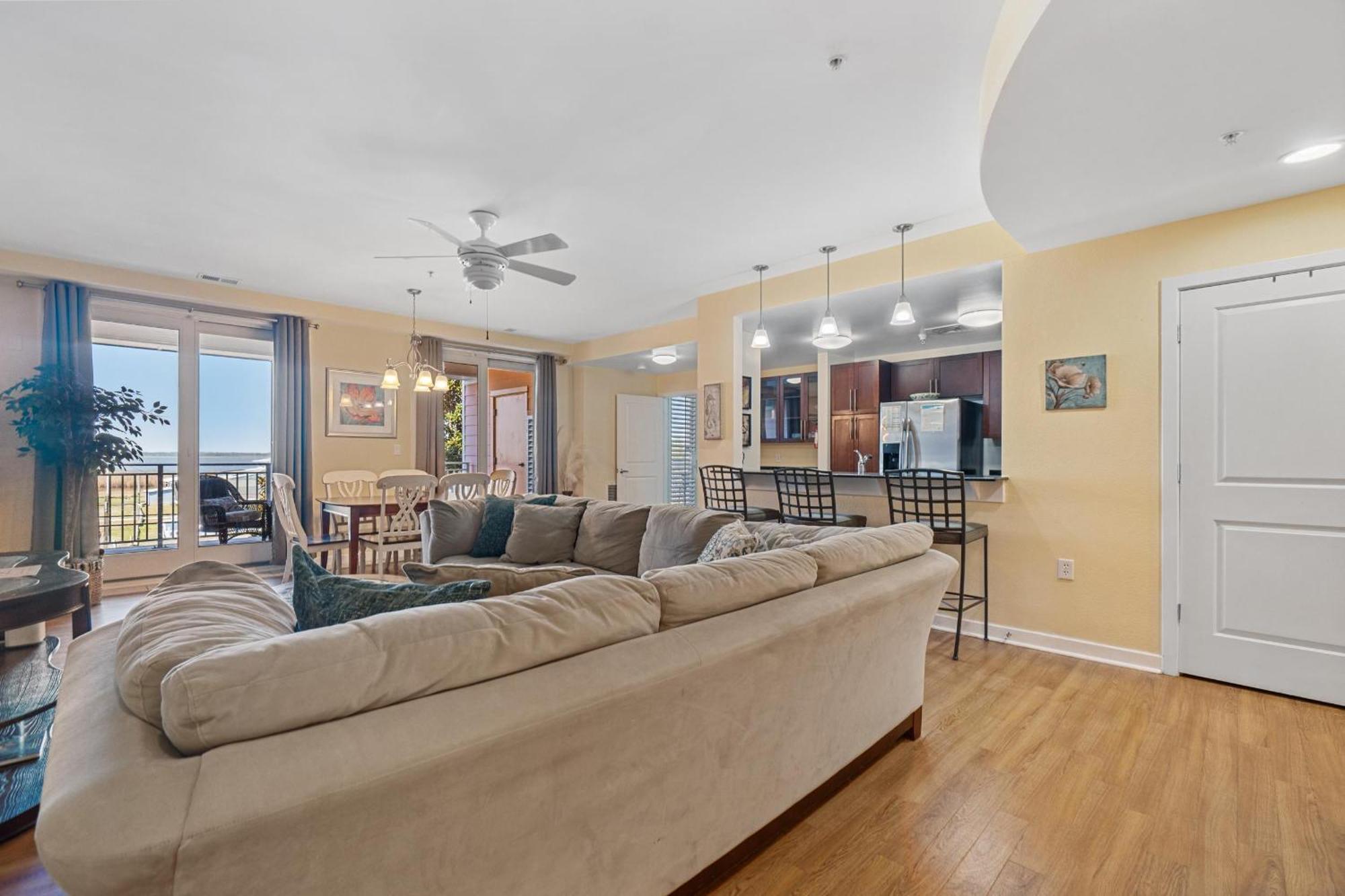 Island Breeze 120a Virginia Beach