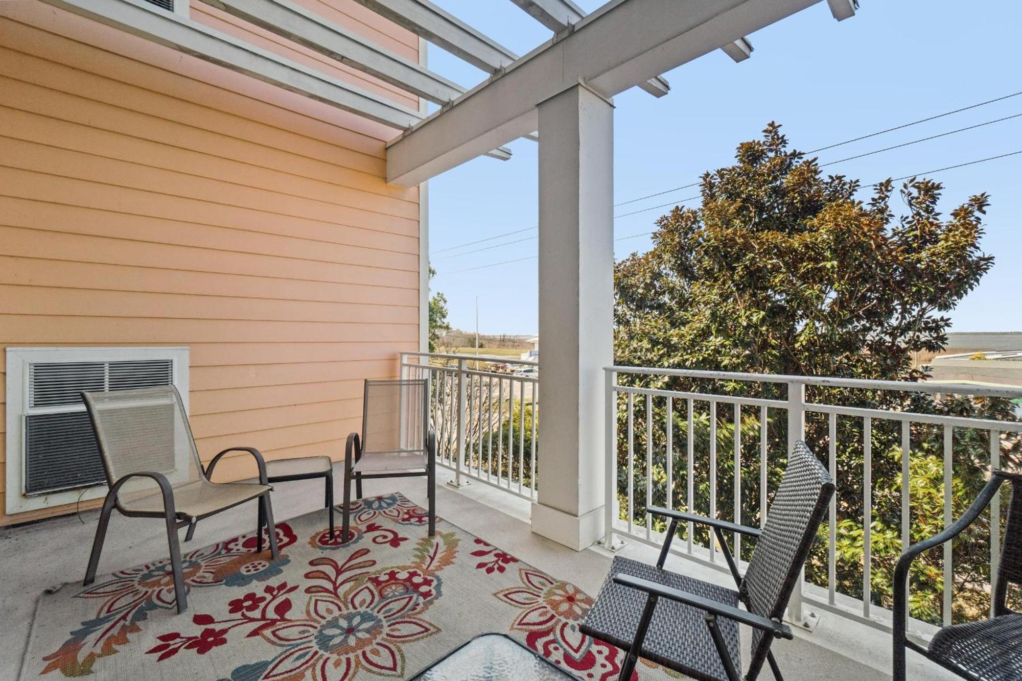 Island Breeze 120a * Virginia Beach