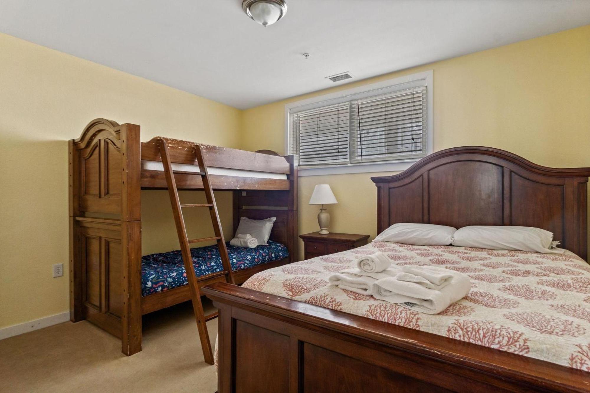 A Sandbridge Retreat 222 A