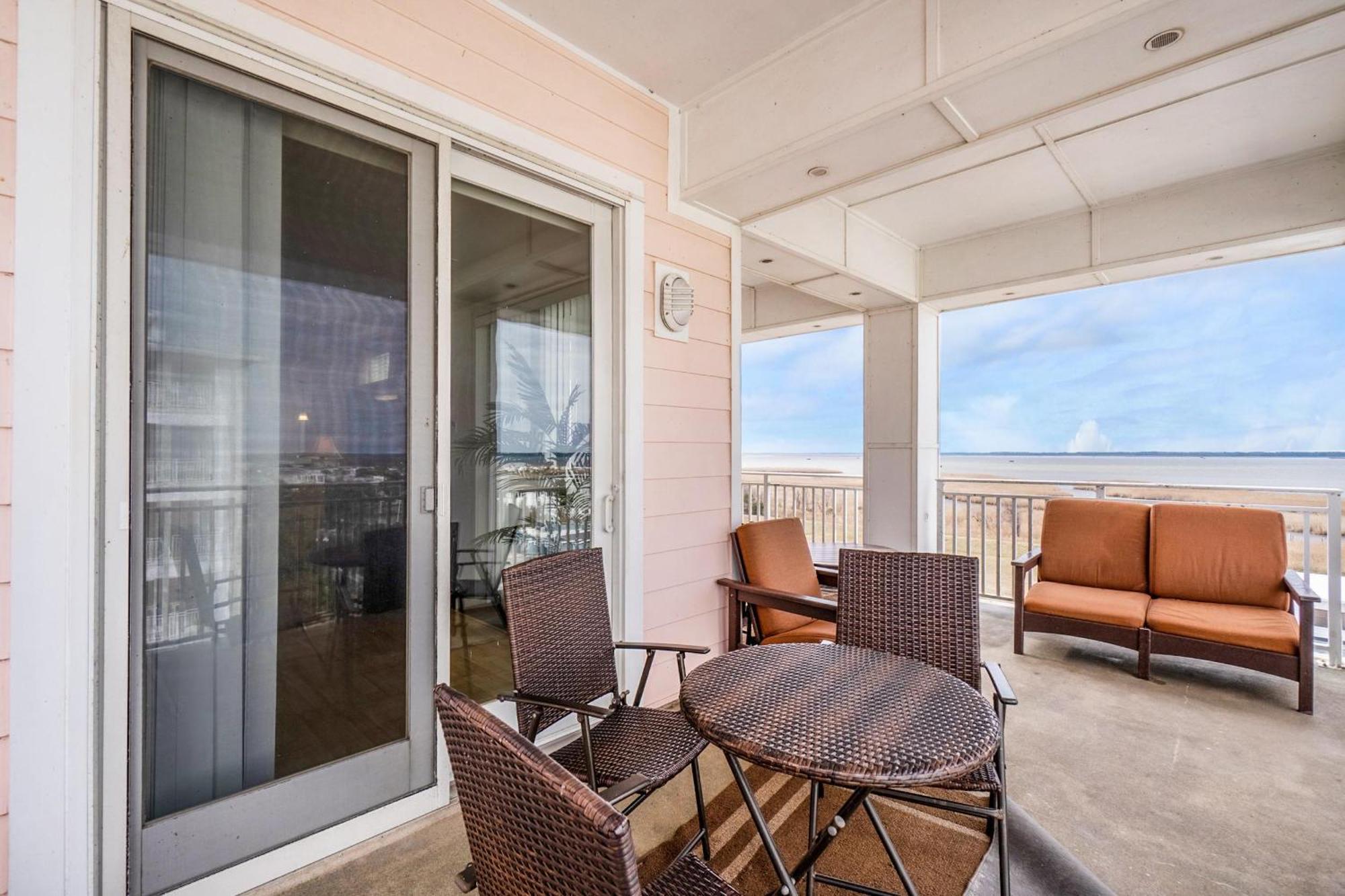 Penthouse De Playa 436b Virginia Beach