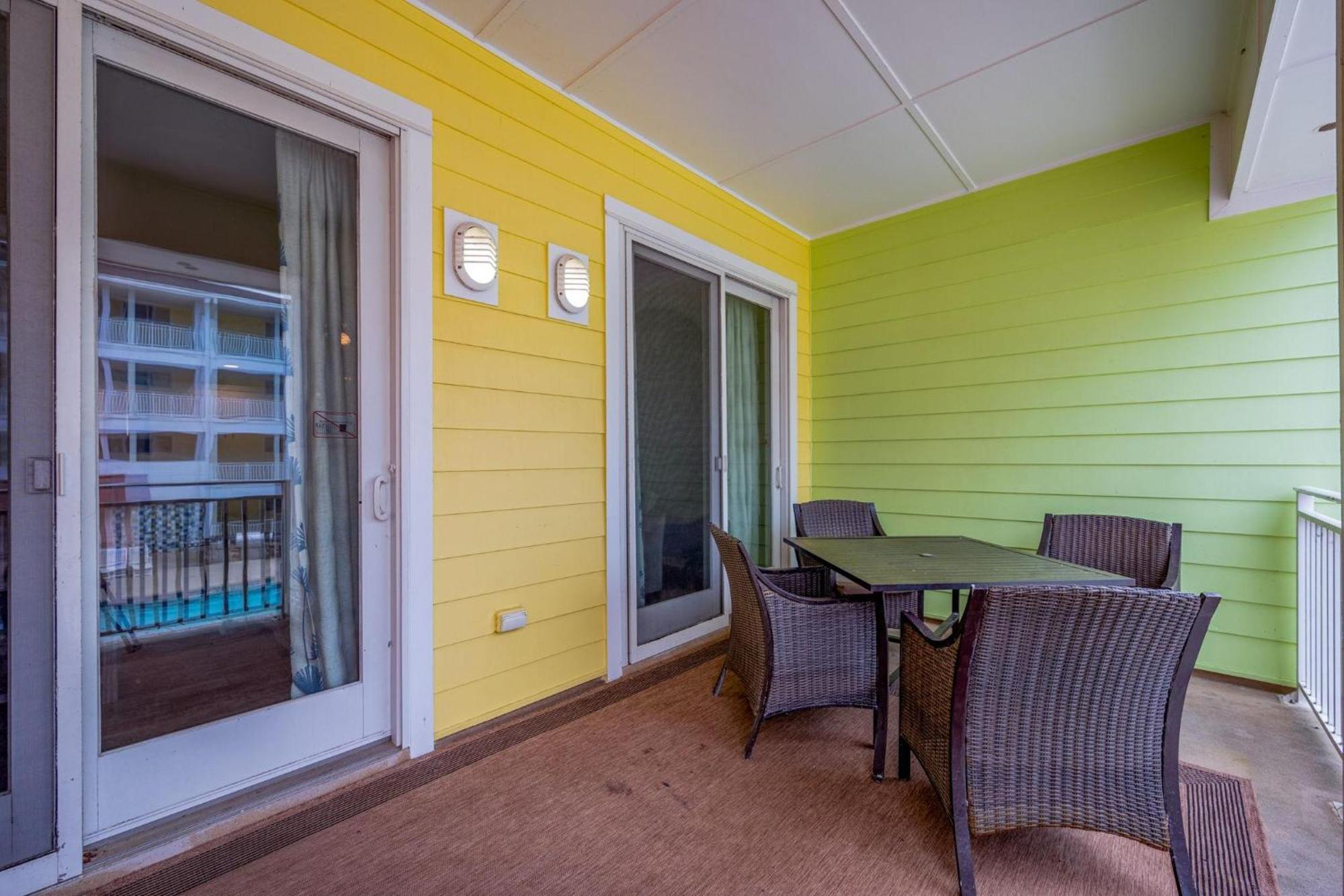 Holiday home Chillaxin 214b *
