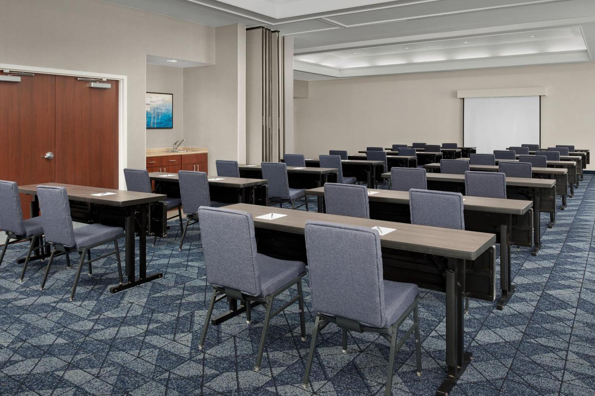 Courtyard Virginia Oceanfront / North 37th Street 3* Virginia Beach