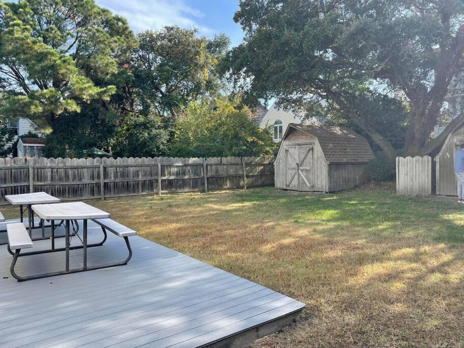 Absolute 4bedrooms-3bath Steps To * Virginia Beach