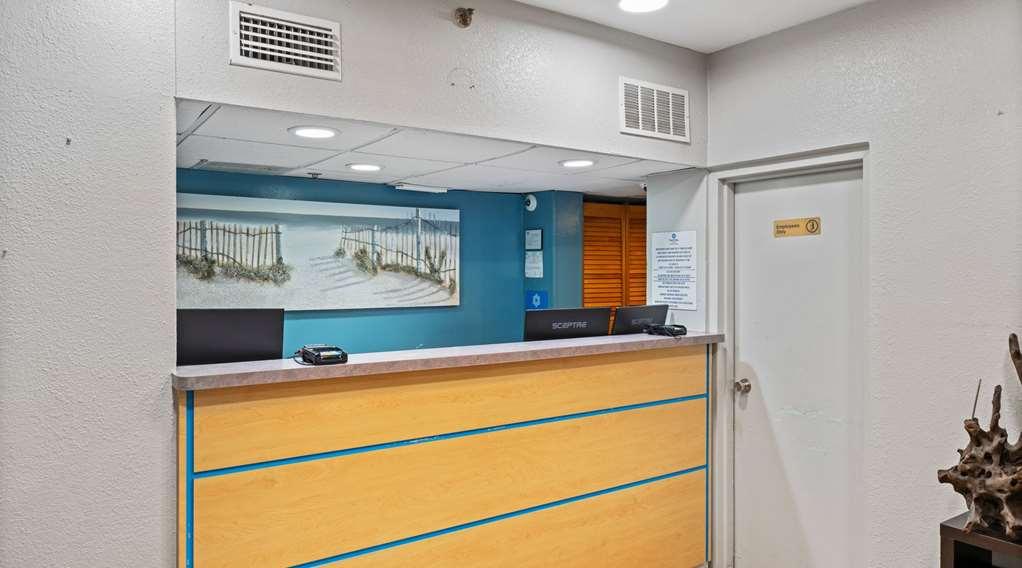 Hotel Surestay By Western Virginia Oceanfront Virginia Beach