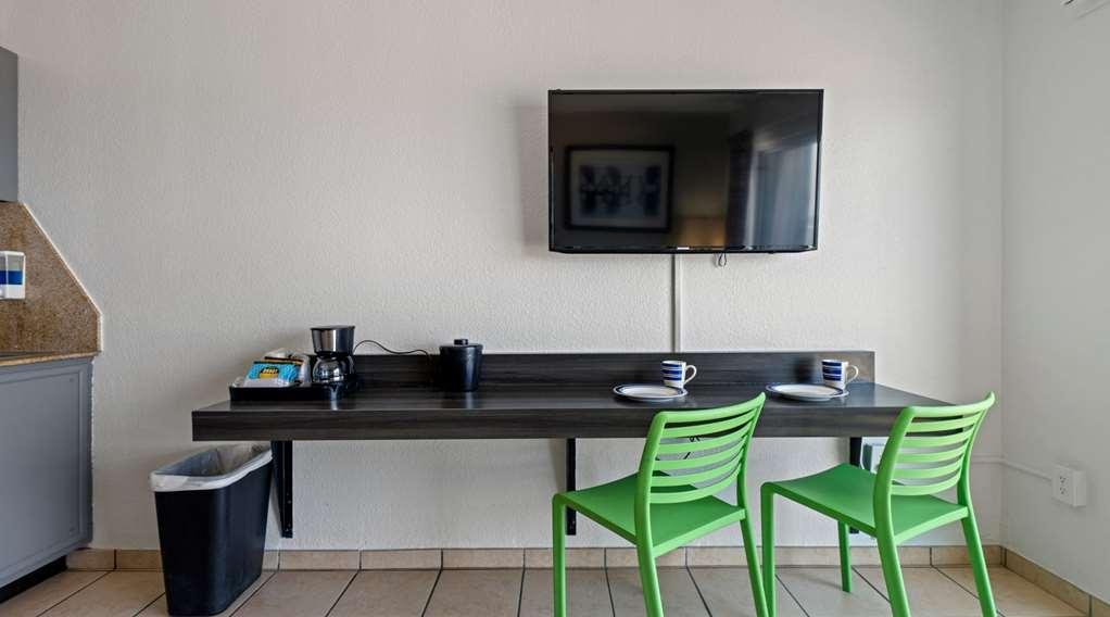 Surestay By Western Virginia Oceanfront Hotel *