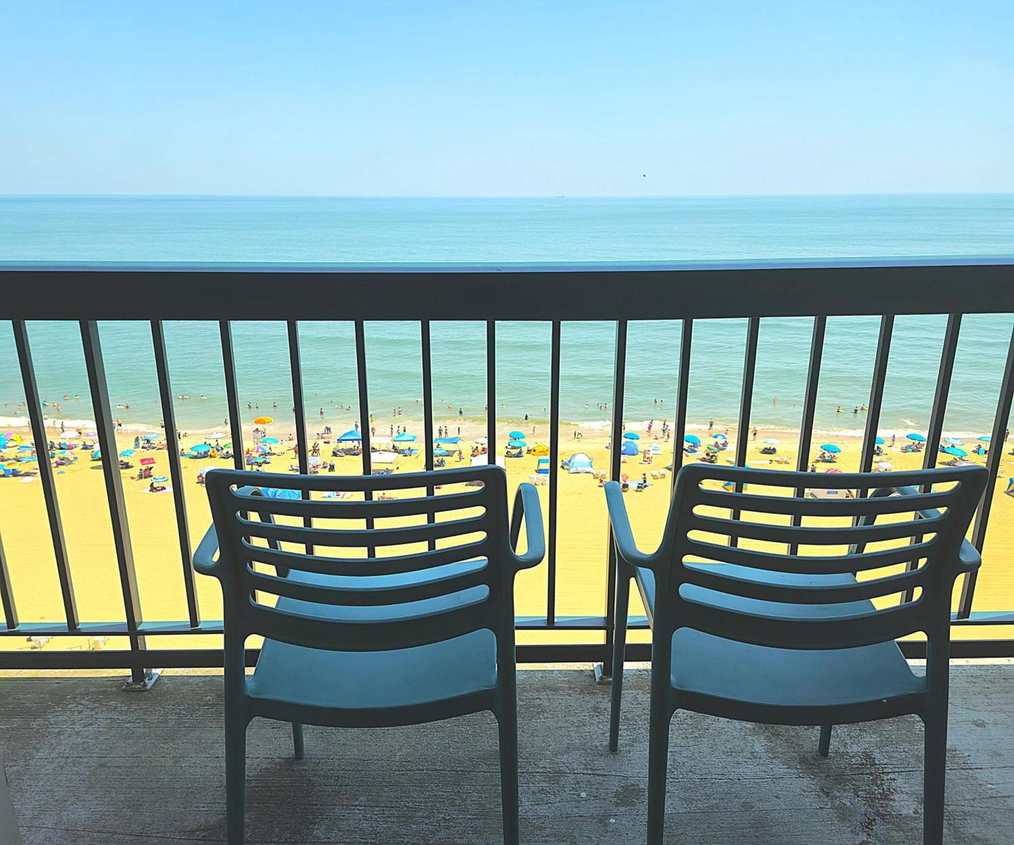 Seaview Hotel 2*