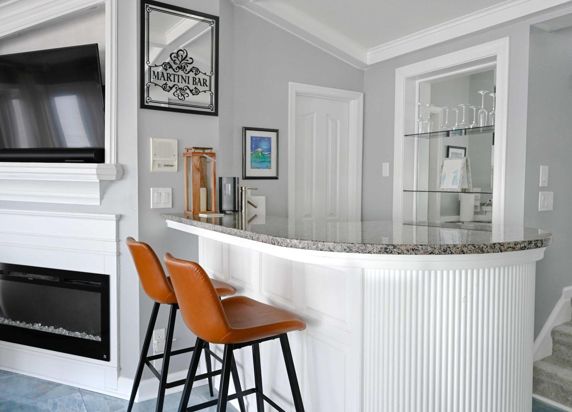 Modern 4bdr Oceanfront