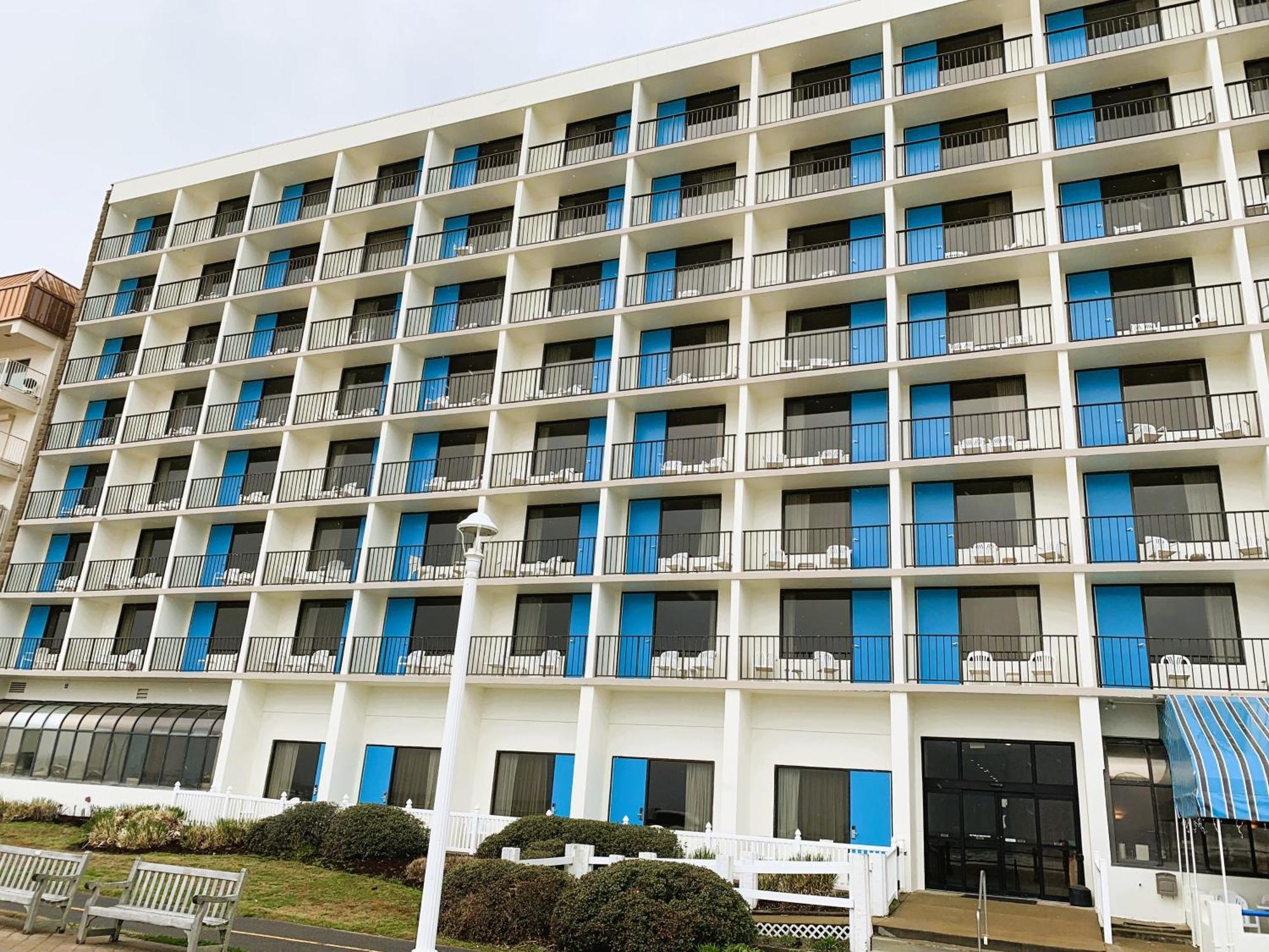 Apartment Barclay Towers