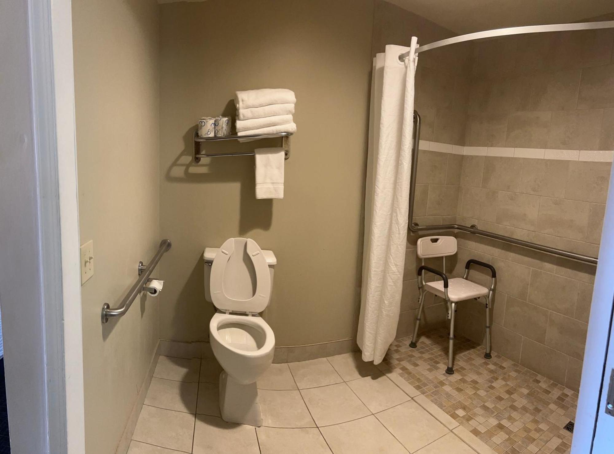 Days By Wyndham Virginia At The Hotel Virginia Beach