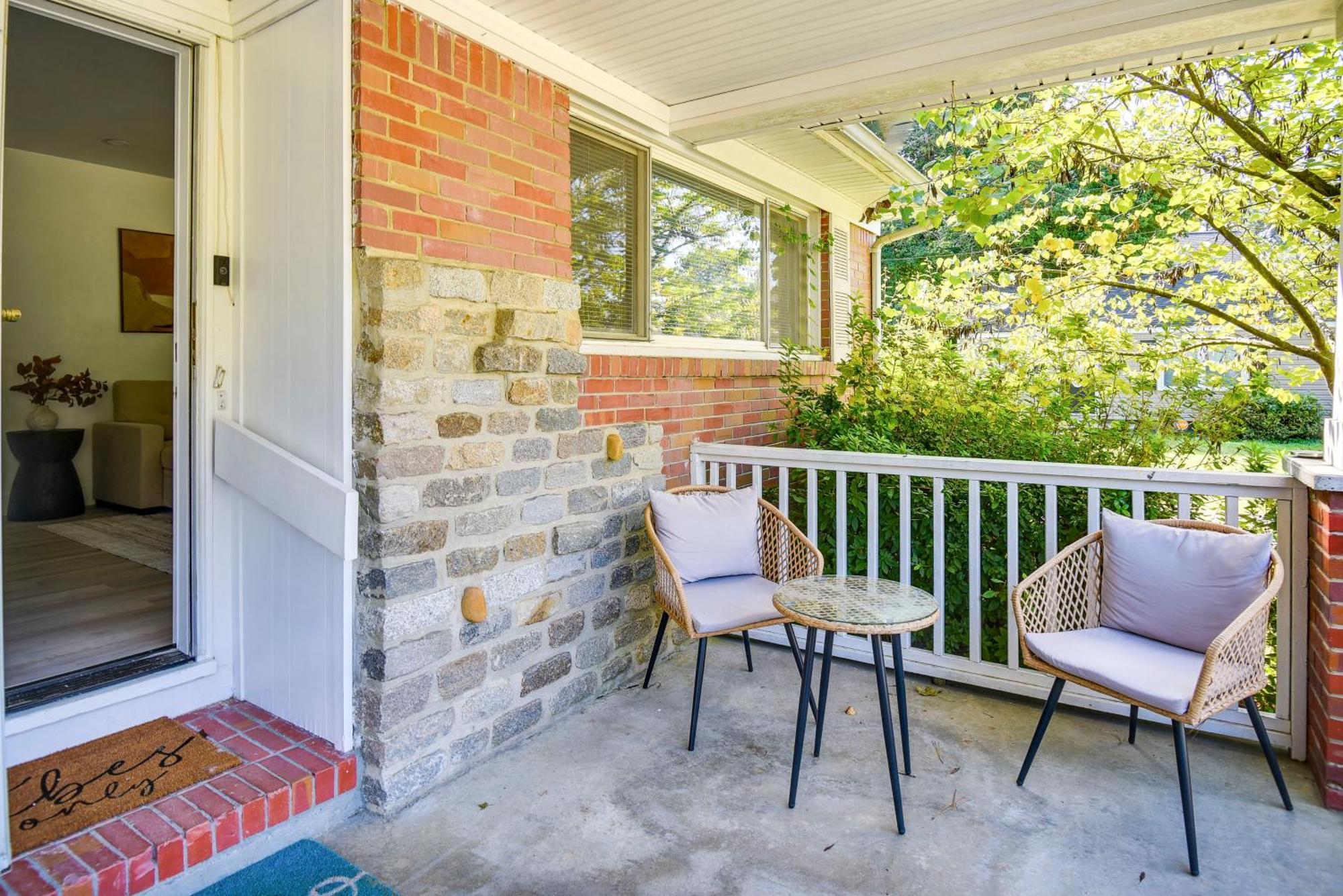 Pet-friendly Norfolk Retreat About 7 Mi To Beach! Holiday home Virginia Beach