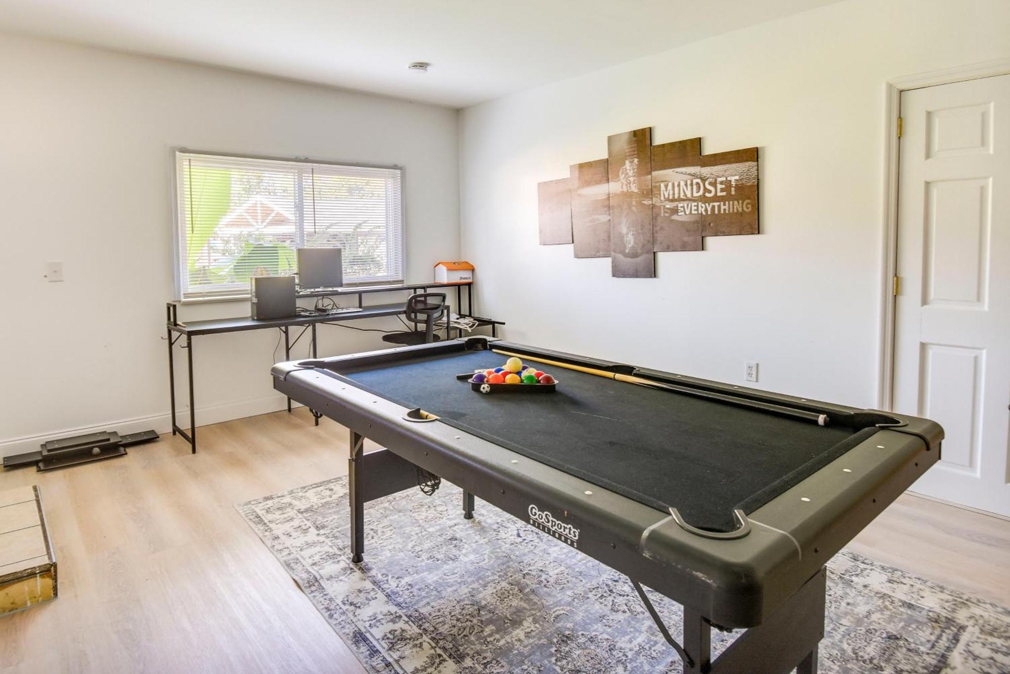 Holiday home Pet-friendly Norfolk Retreat About 7 Mi To Beach! Virginia Beach