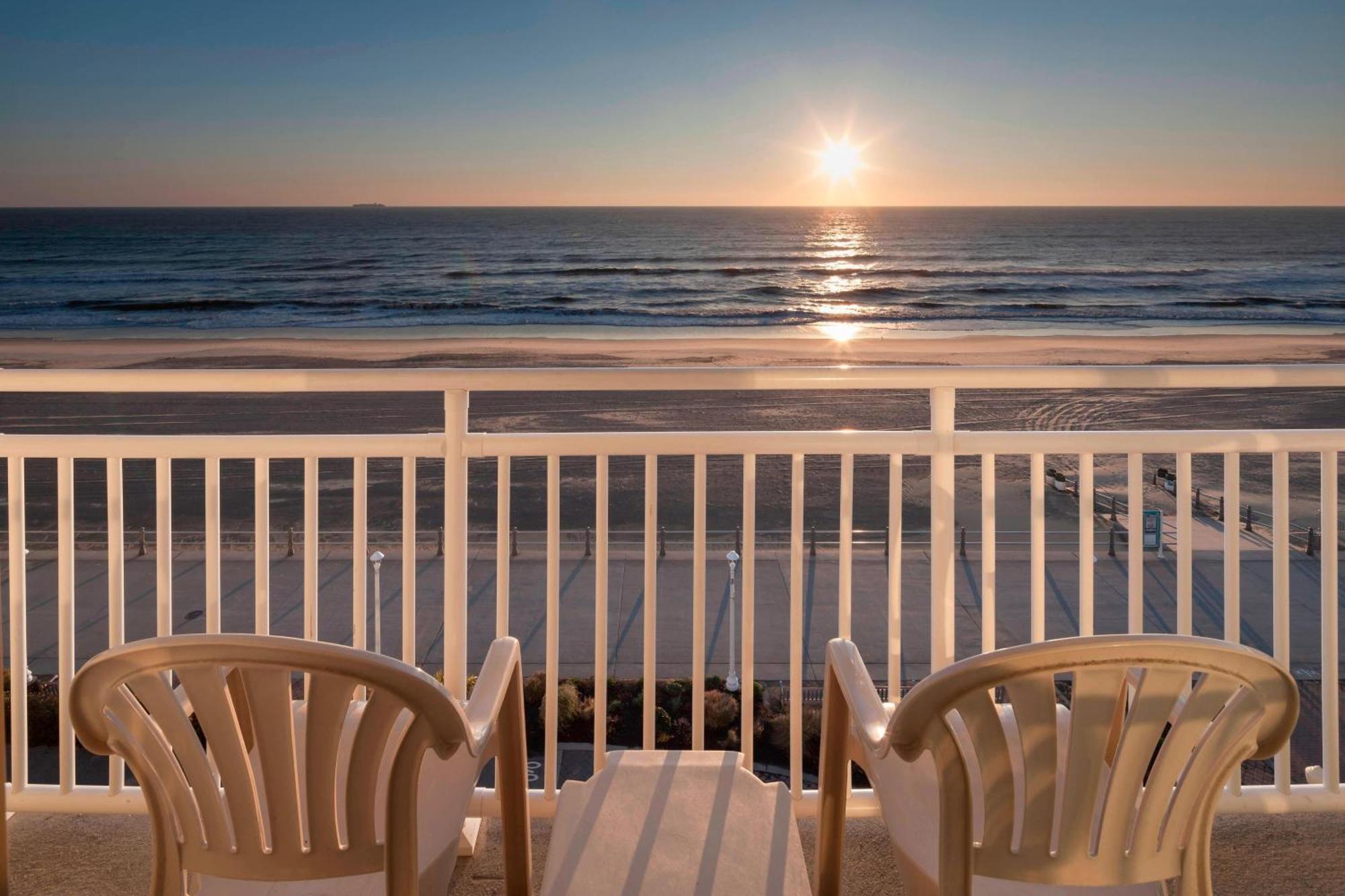 Courtyard Virginia Oceanfront / North 37th Street 3* Virginia Beach