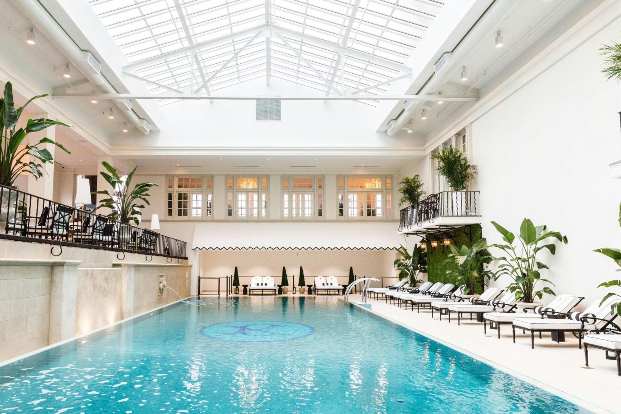 The Historic Cavalier And Club Autograph Collection Hotel