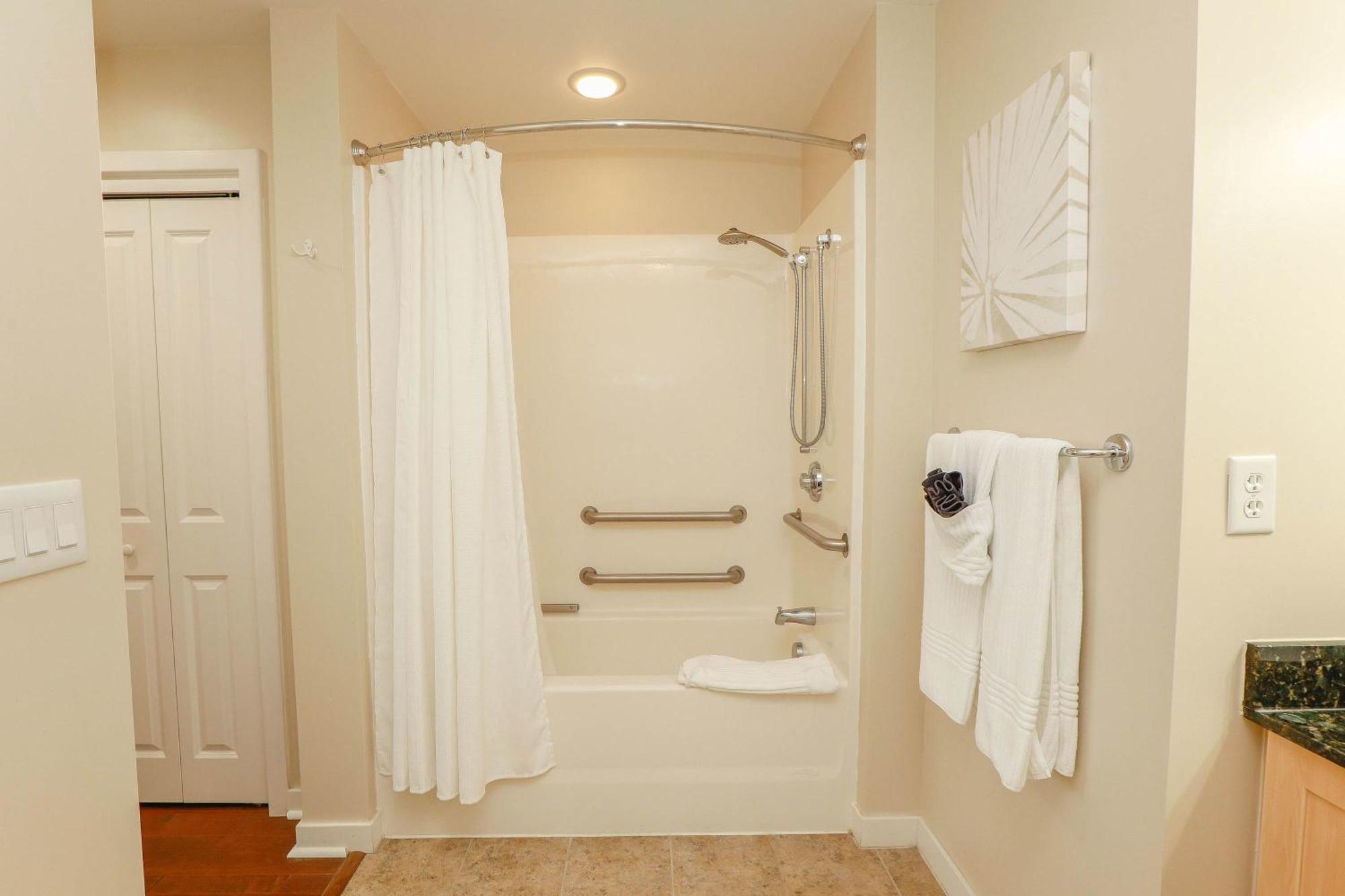 Sojourn's Sanctuary Vitamin Sea Sleeps 6 Virginia Beach