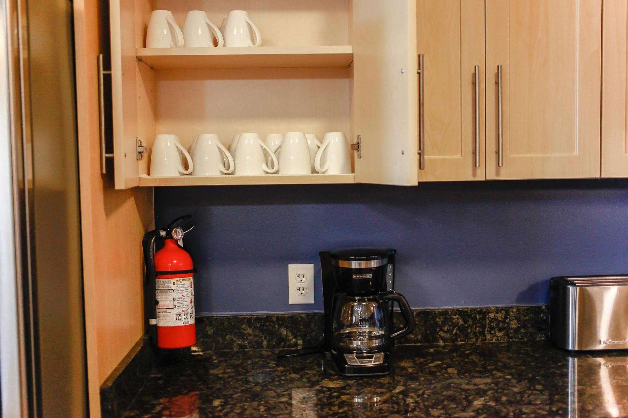 Holiday home Sojourn's Sanctuary Vitamin Sea Sleeps 6 Virginia Beach