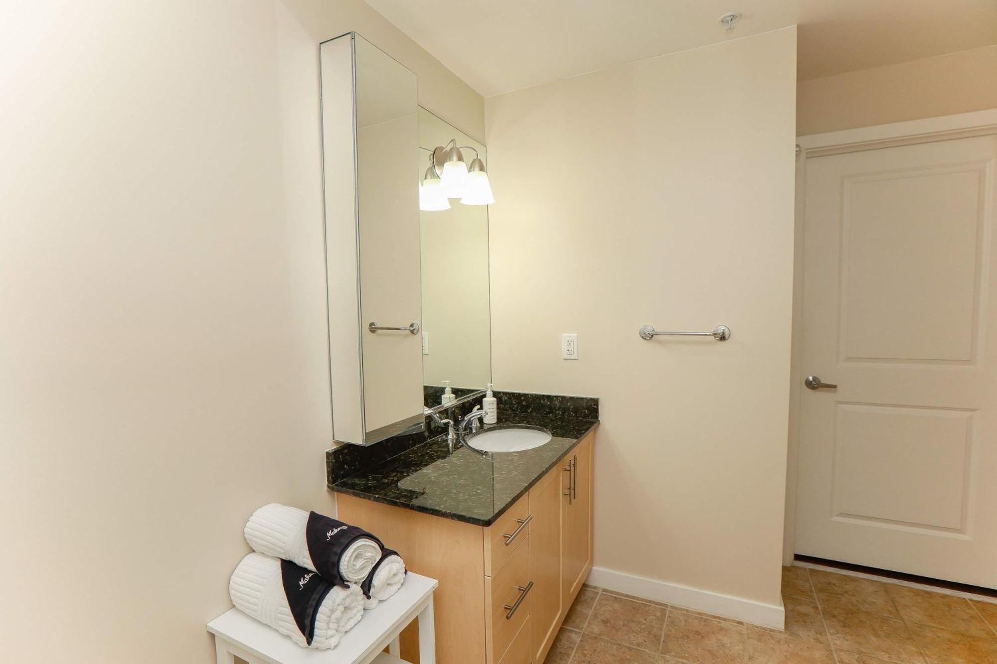 Sojourn's Sanctuary Vitamin Sea Sleeps 6 *