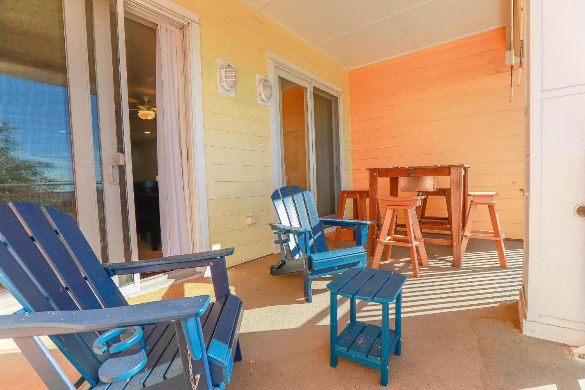 Sojourn's Sanctuary Vitamin Sea Sleeps 6 Holiday home *