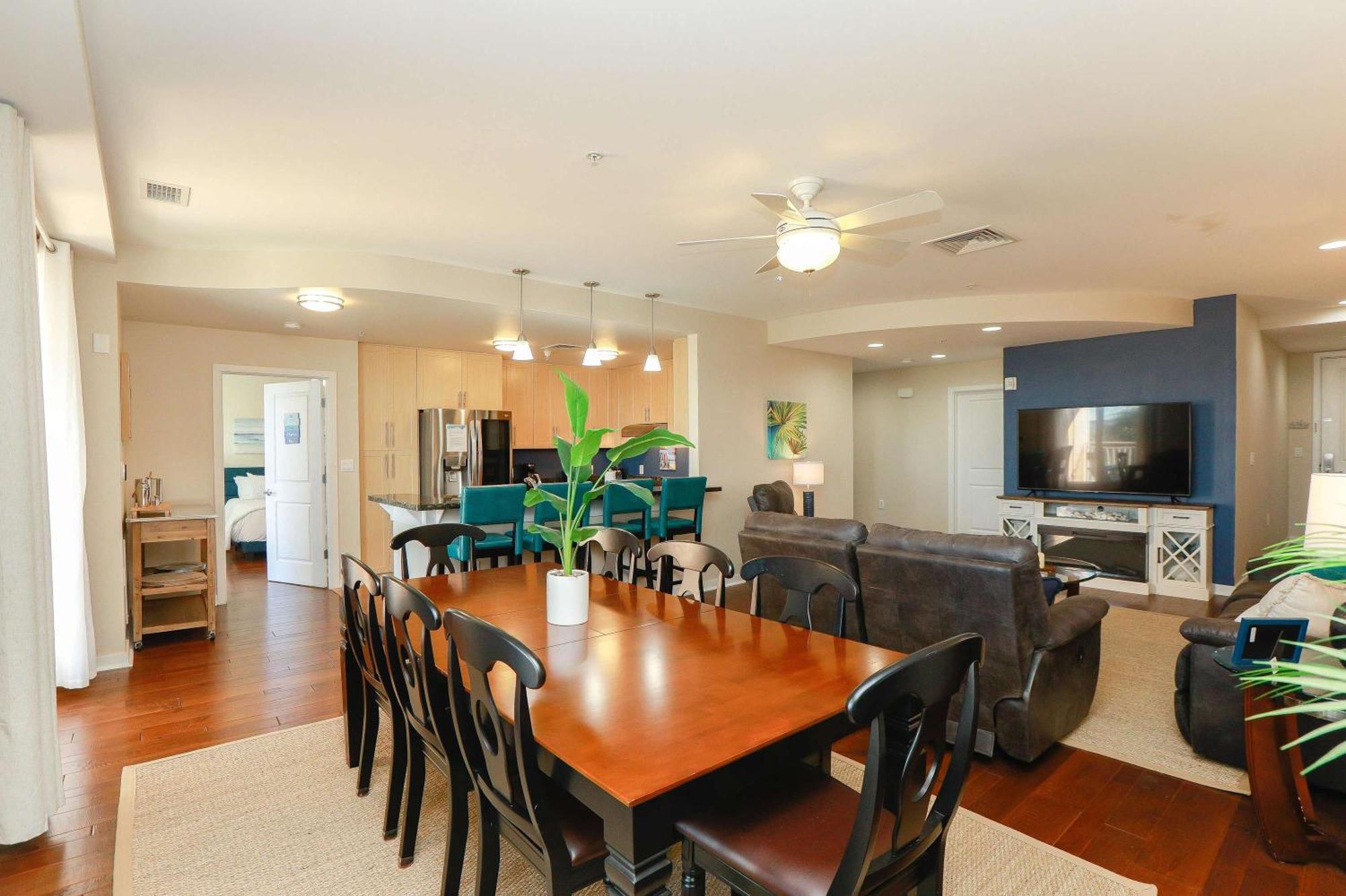 Sojourn's Sanctuary Vitamin Sea Sleeps 6 *