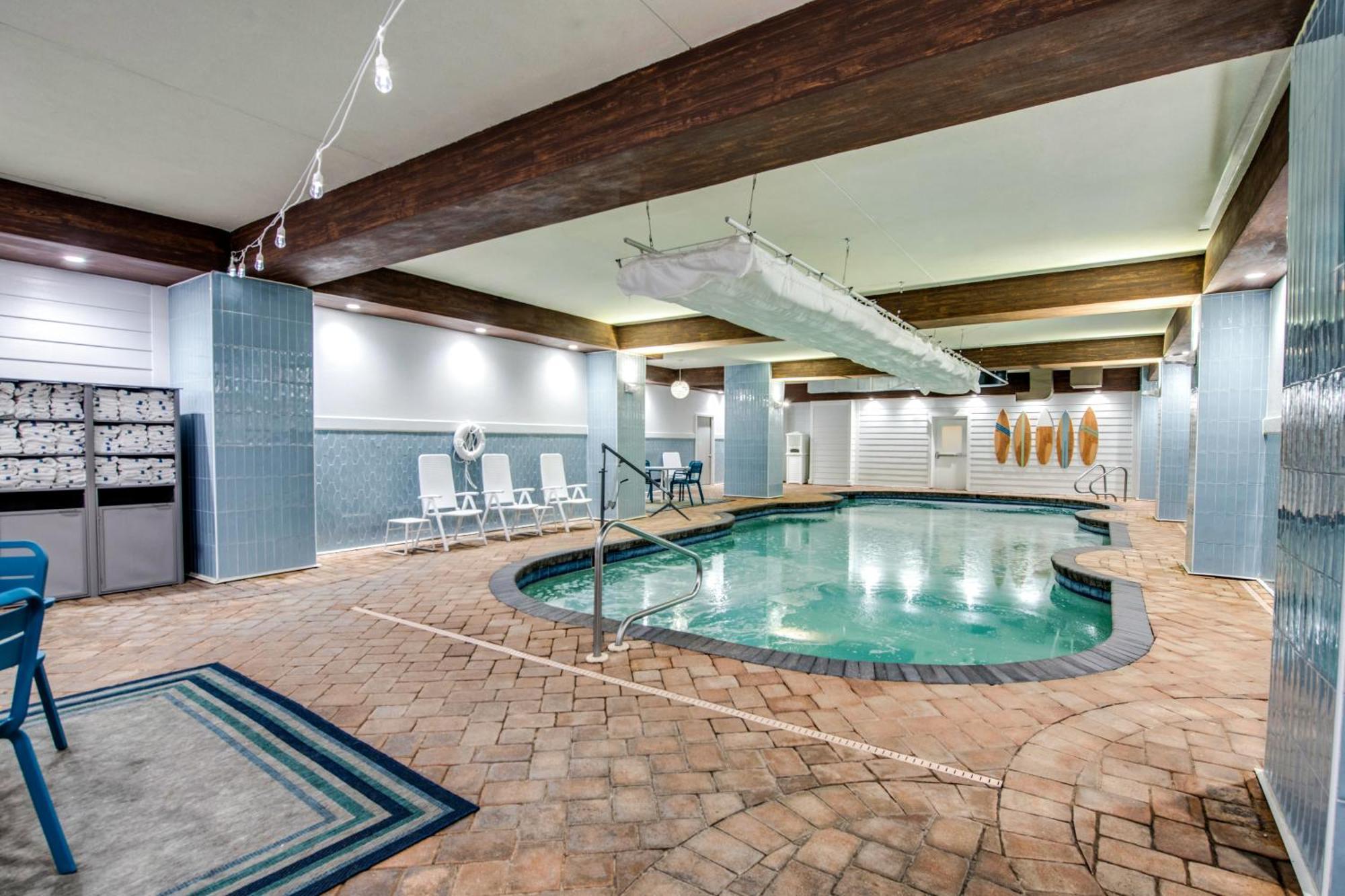 Country & By Radisson, Virginia Oceanfront , Va Hotel