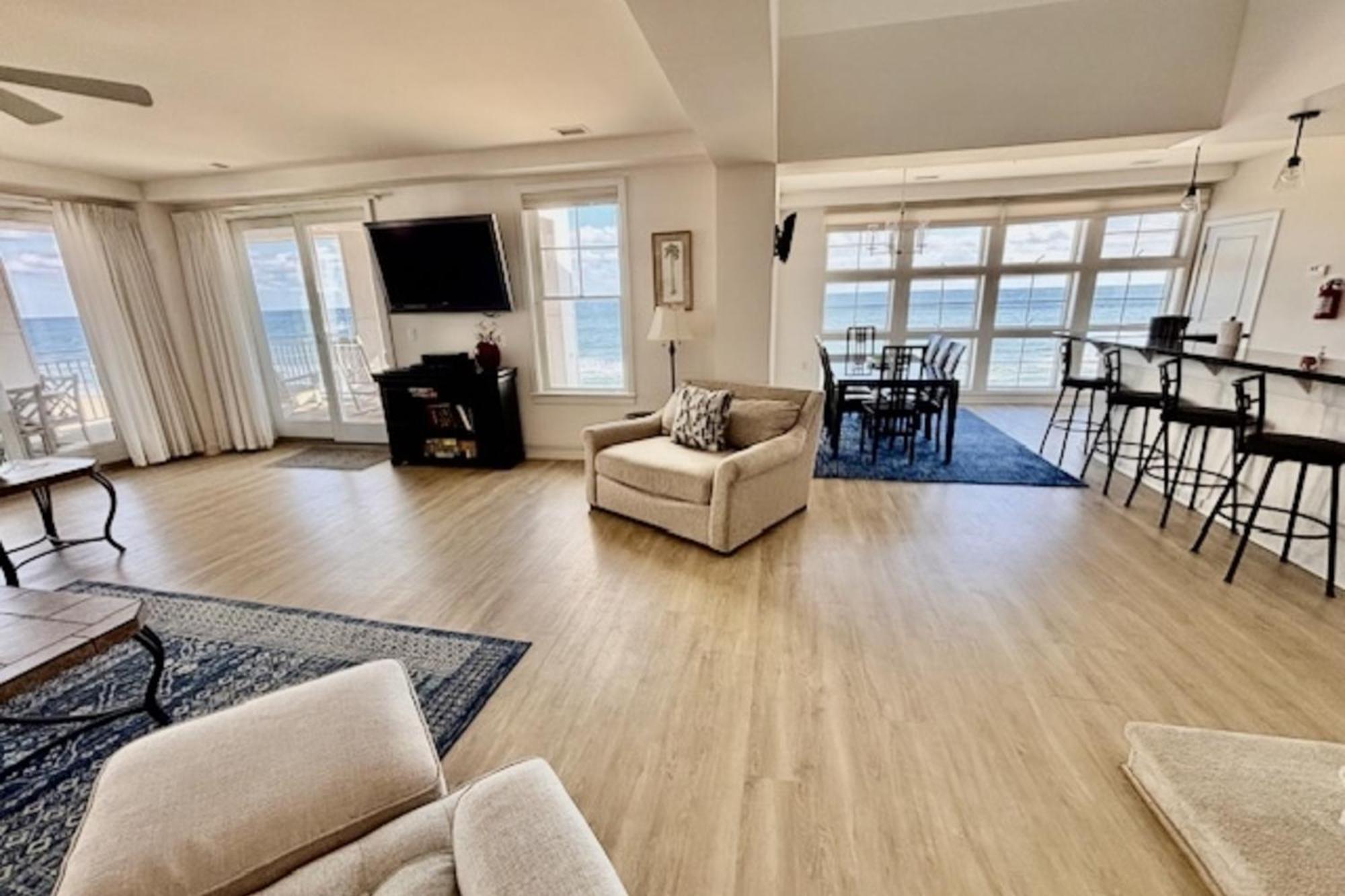 The Sanctuary - Neptune's Castle Penthouse B405 Virginia Beach