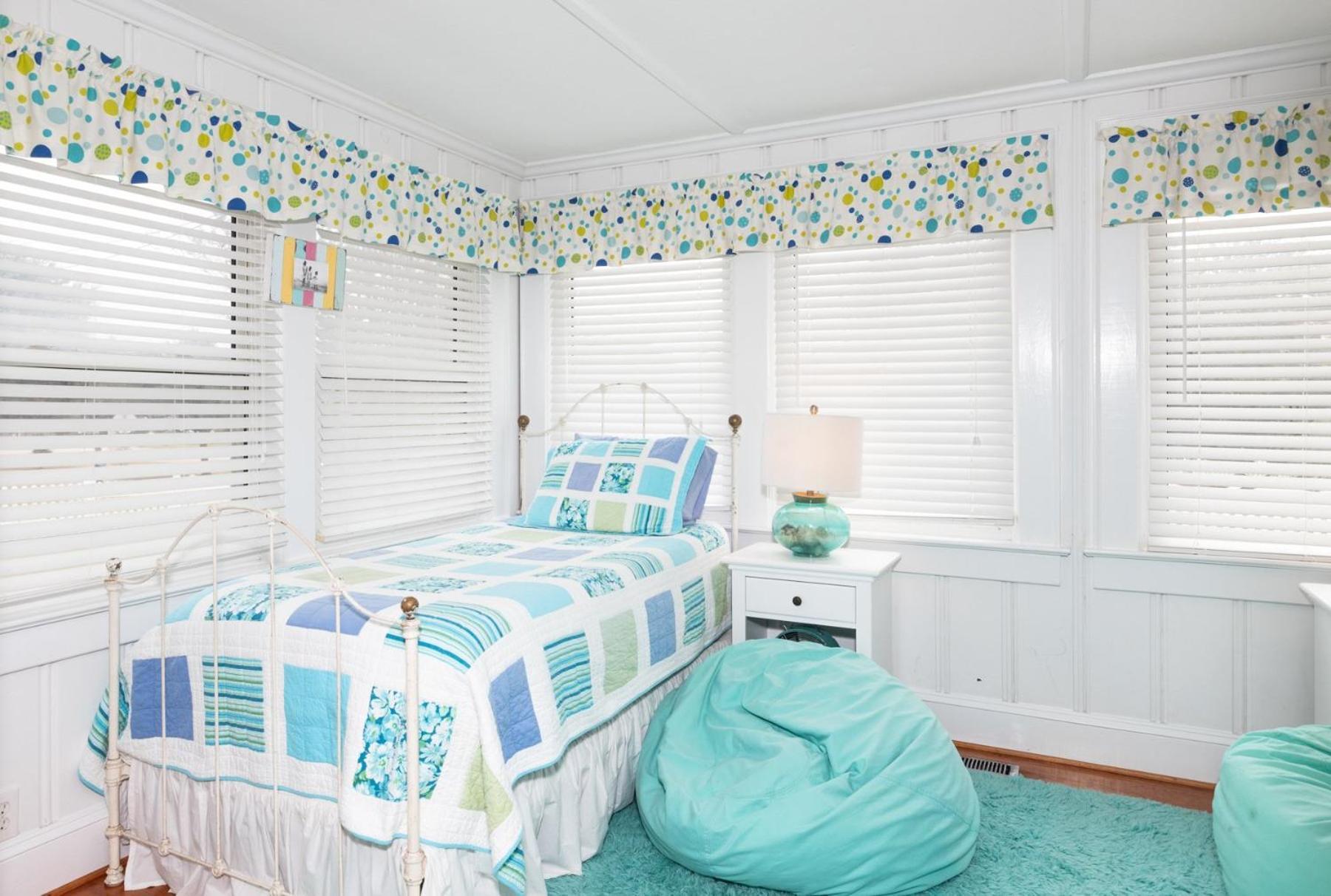 The Seashore Getaway House