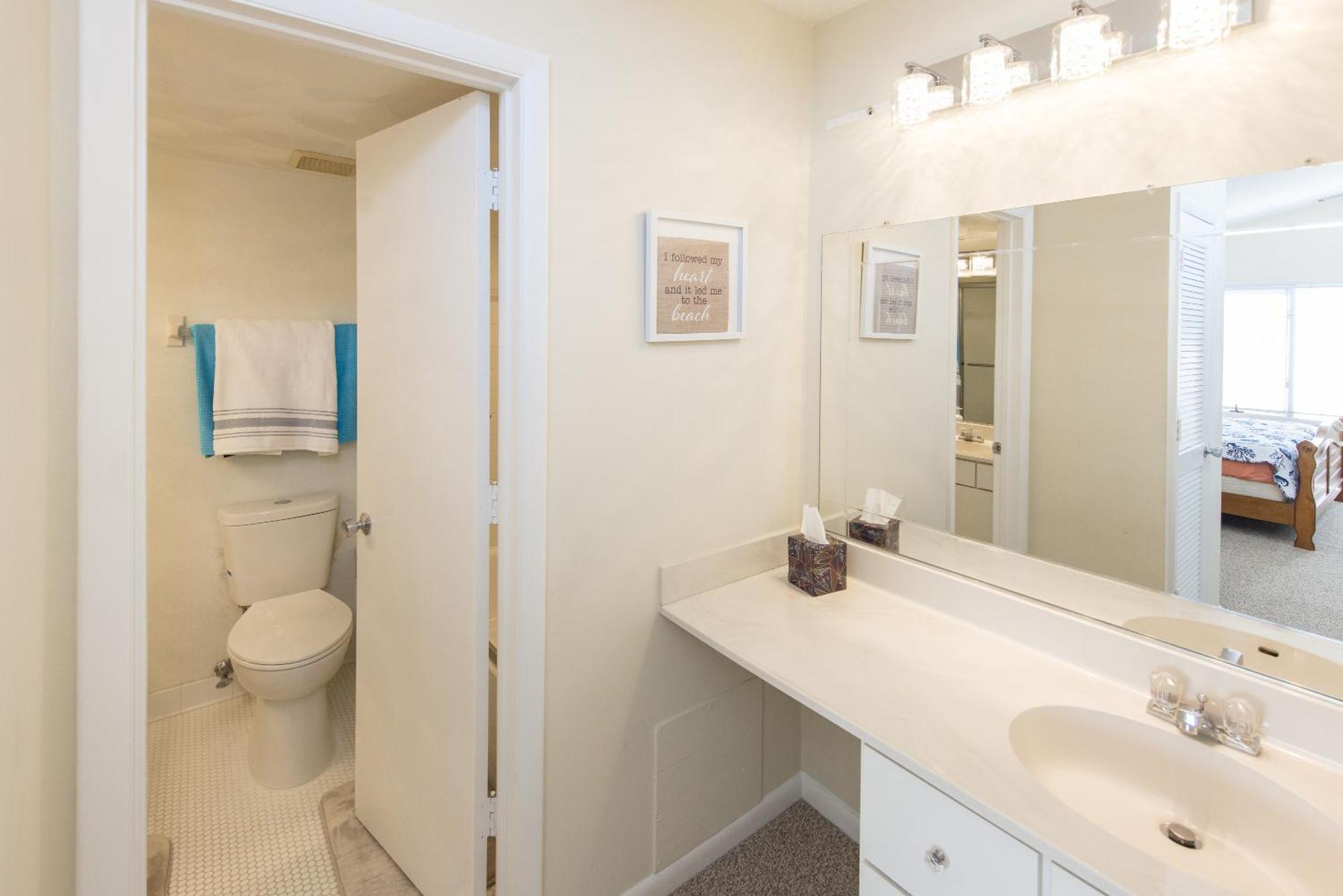 Shoot The Breeze - North End Vb Holiday home *