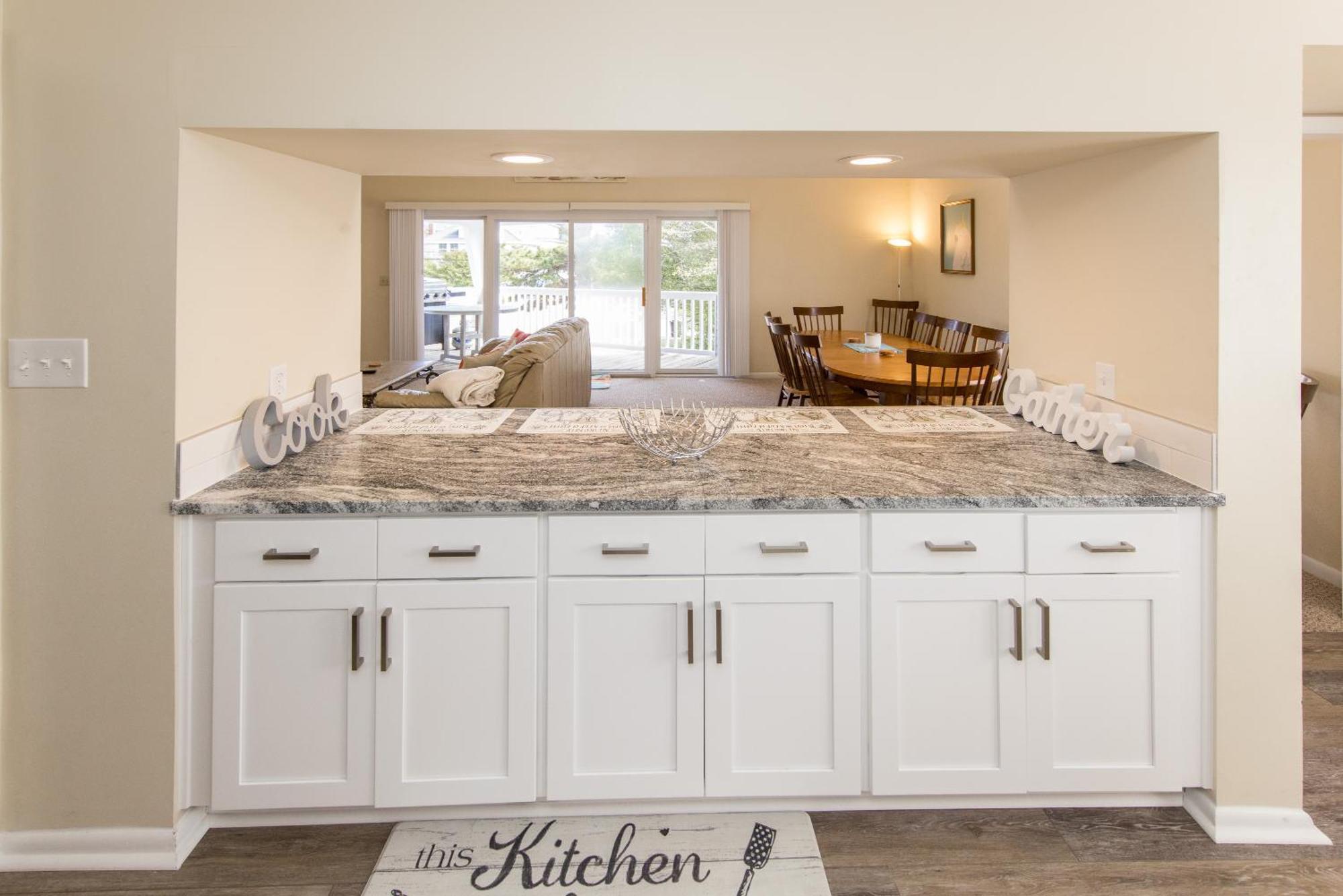 Shoot The Breeze - North End Vb Holiday home