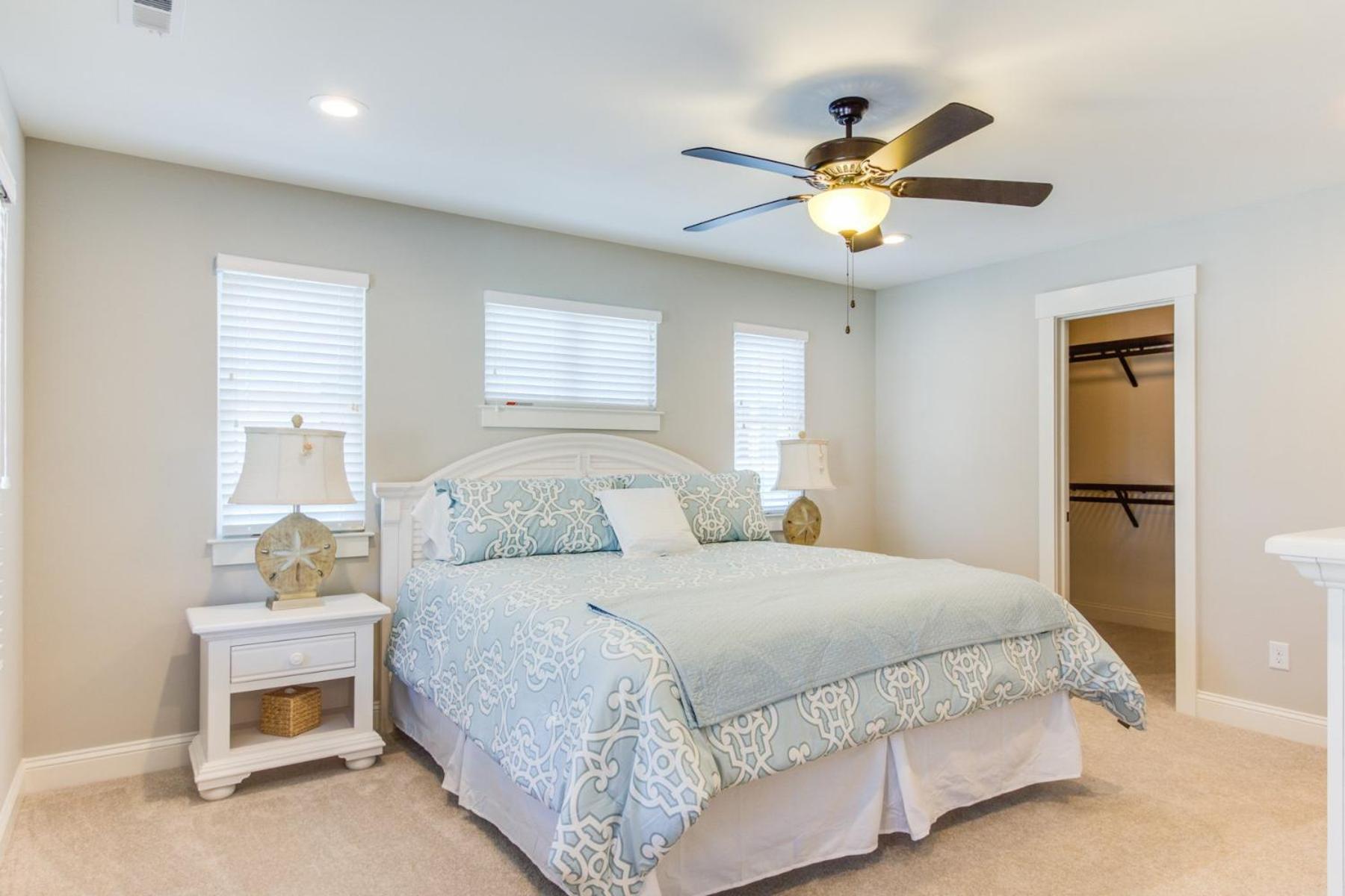 408b The Lynnhaven House Spacious 4 Bedroom Townhouse Walking Distance To The And Boardwalk *